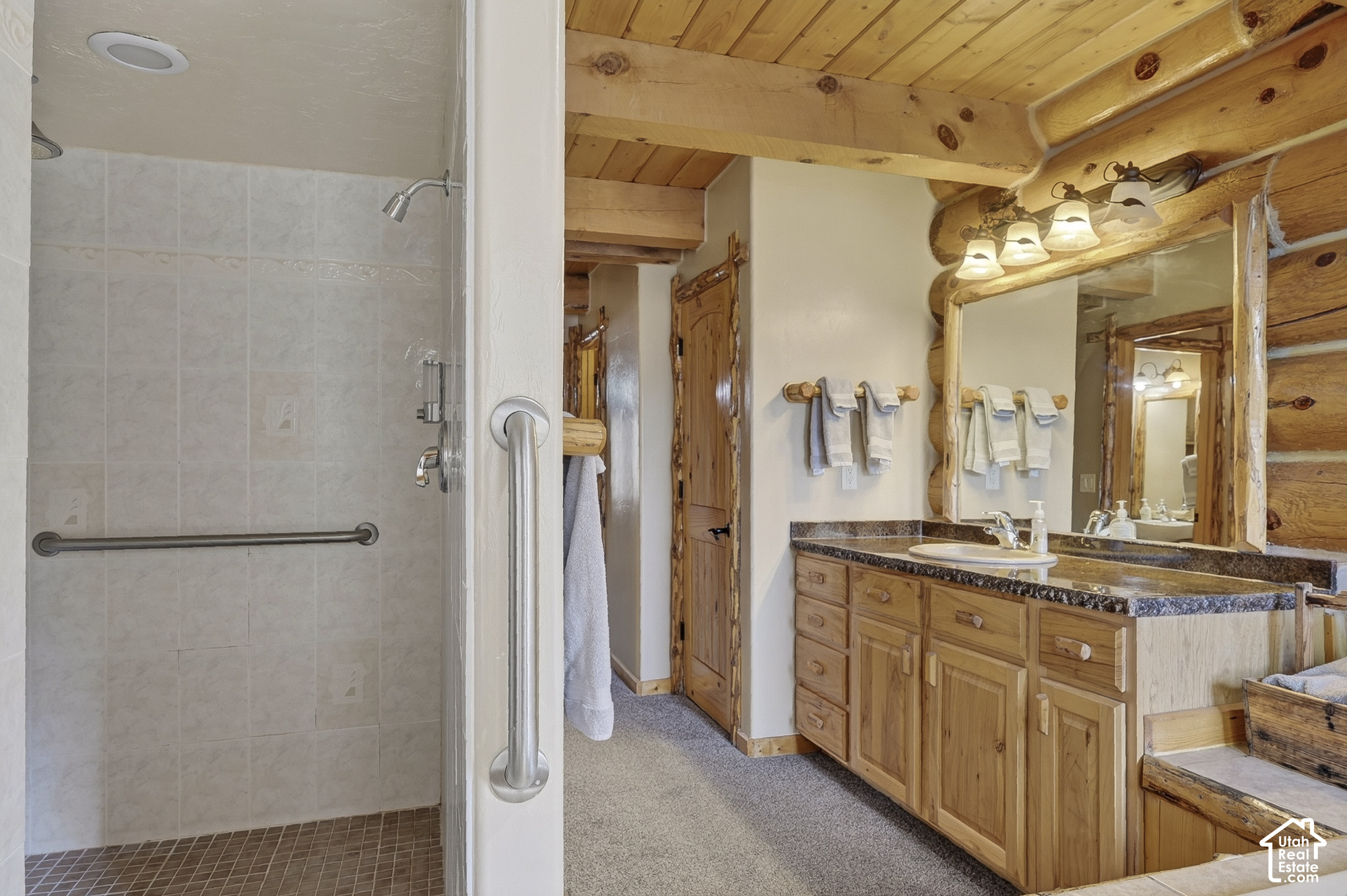 main property photo 60