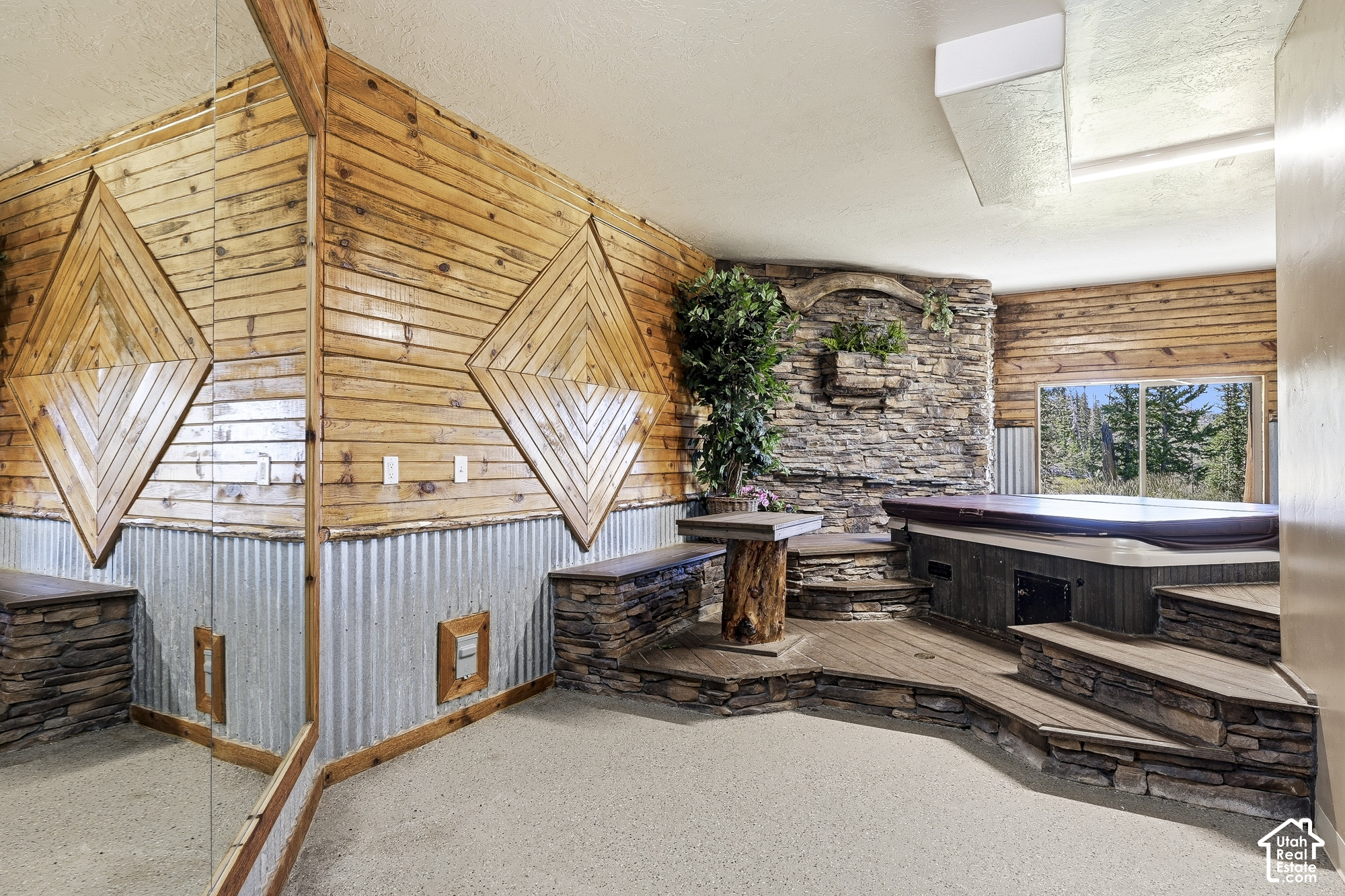 main property photo 99
