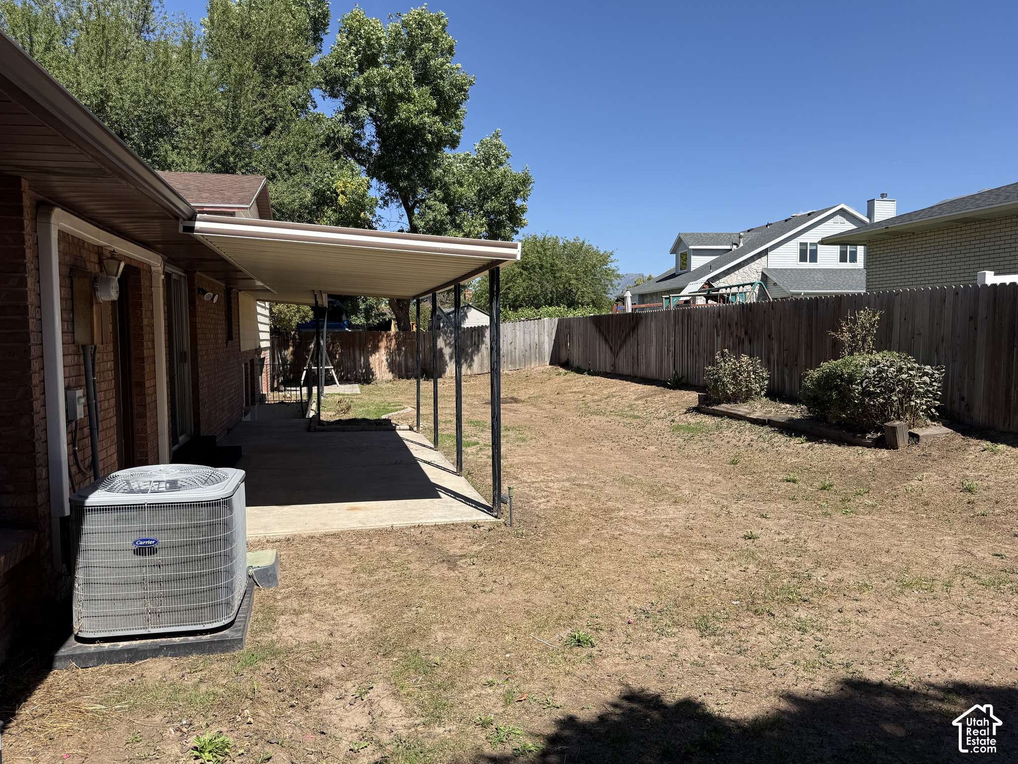 main property photo 19