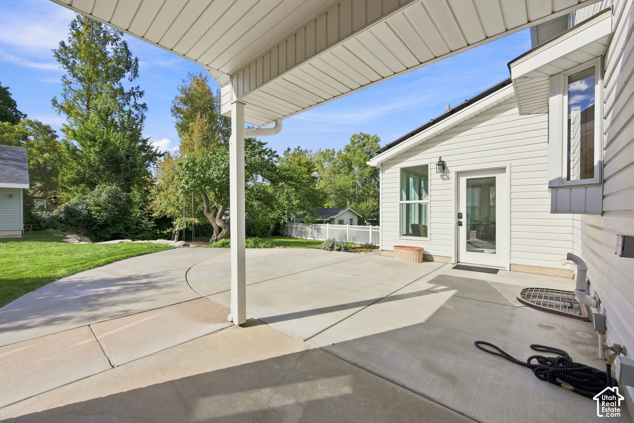 main property photo 57