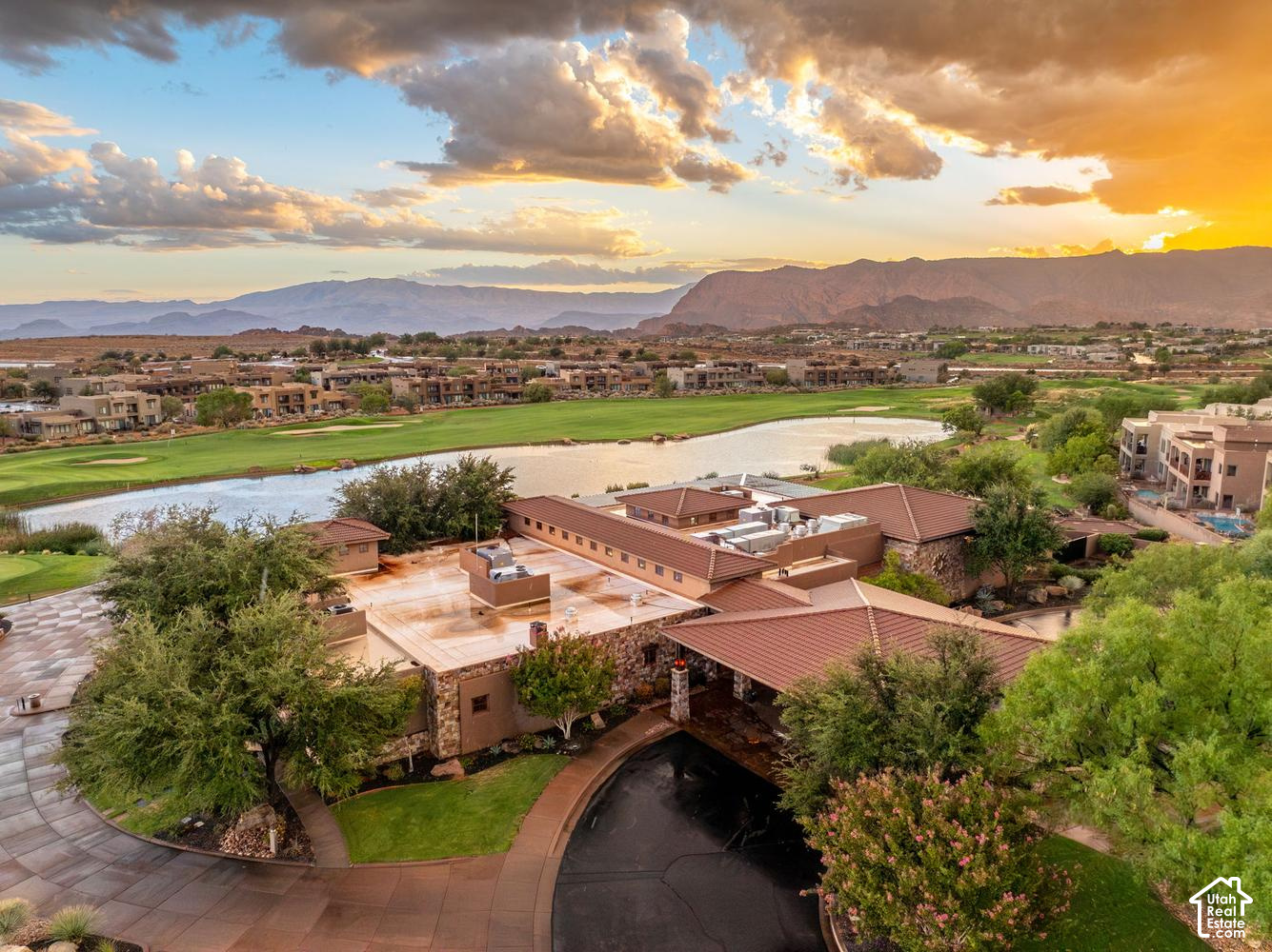 main property photo 39