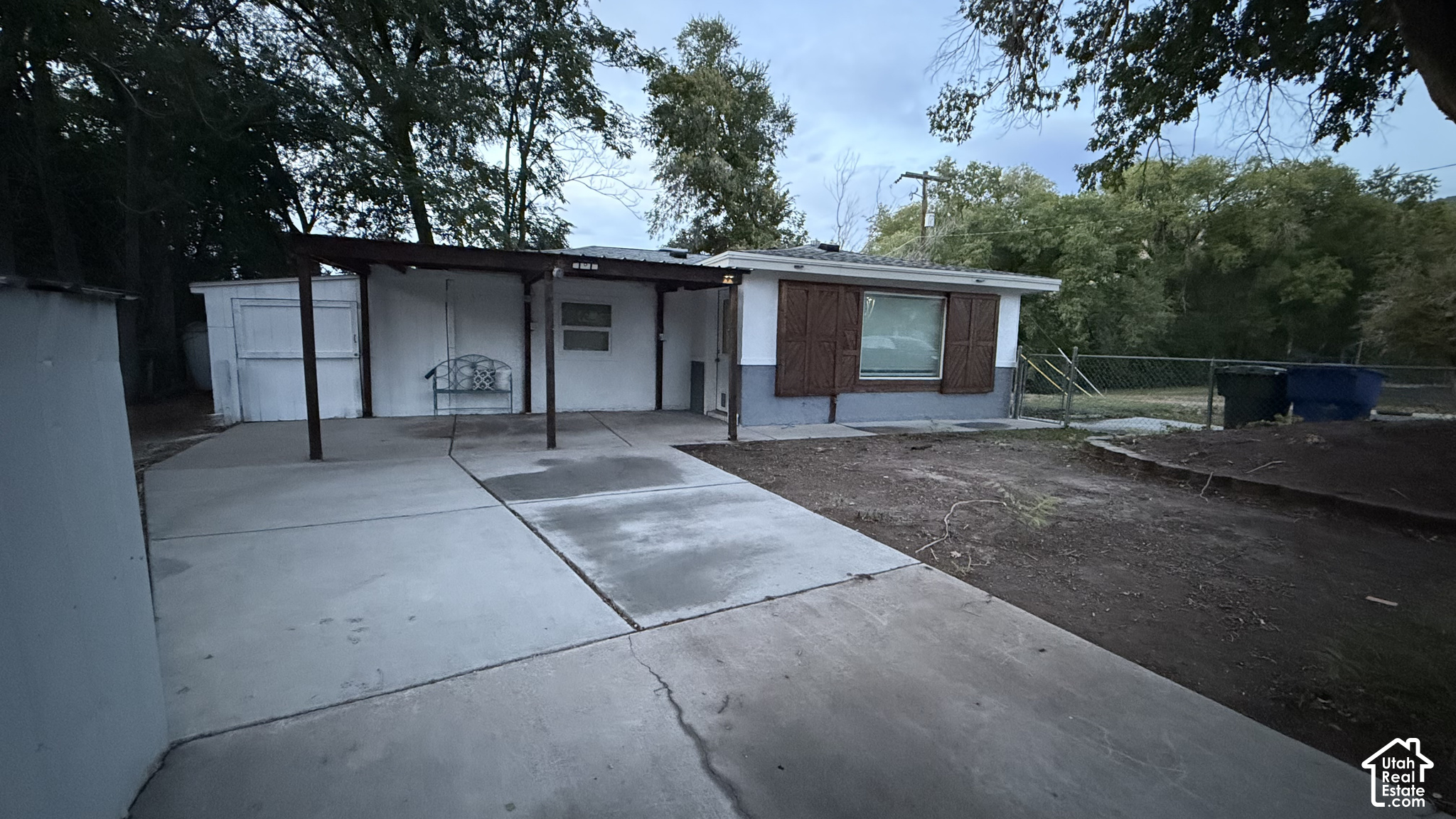main property photo 30