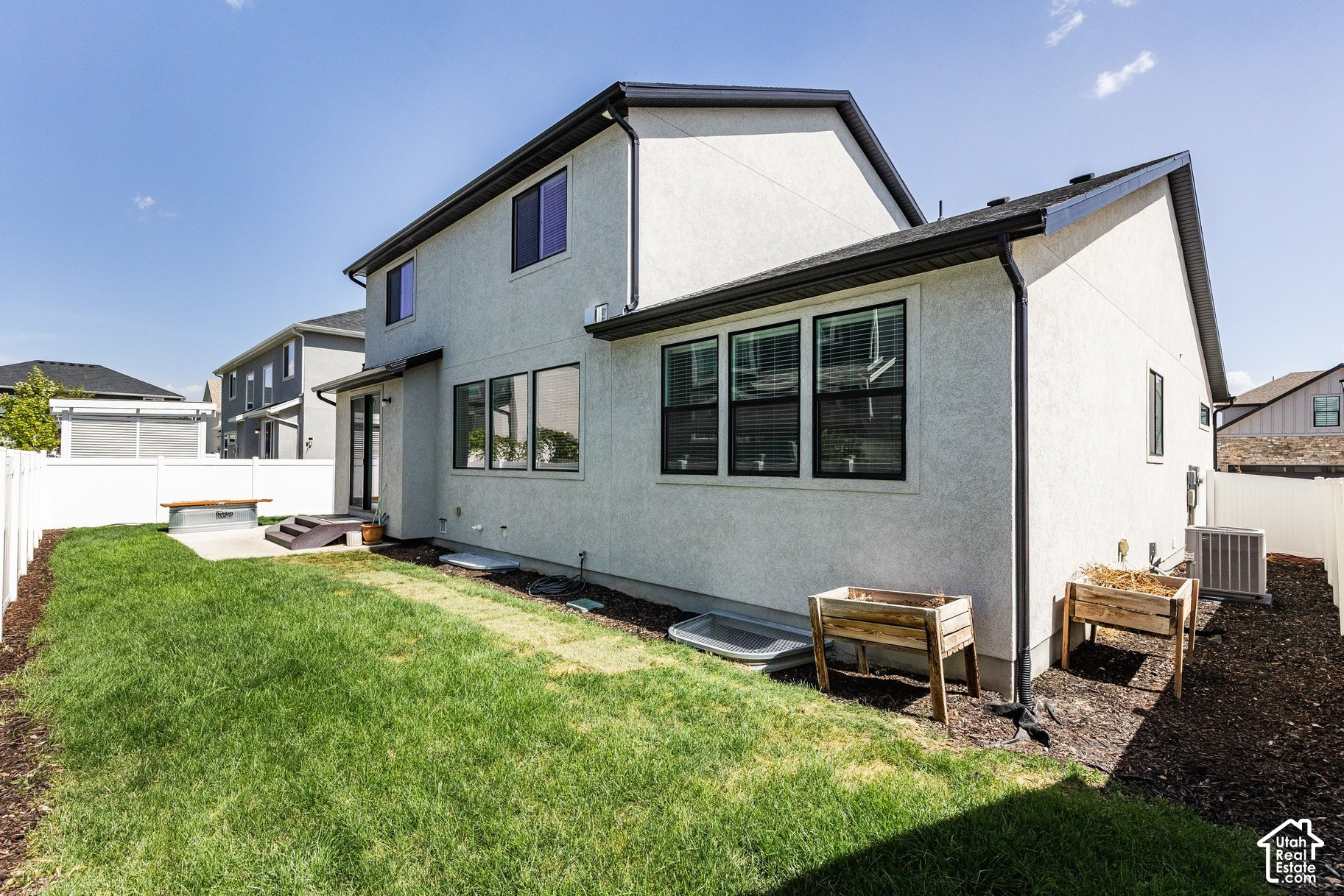 main property photo 43