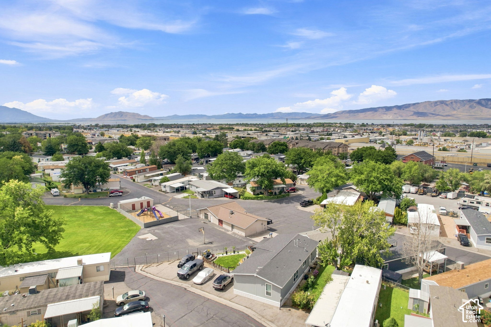 main property photo 39