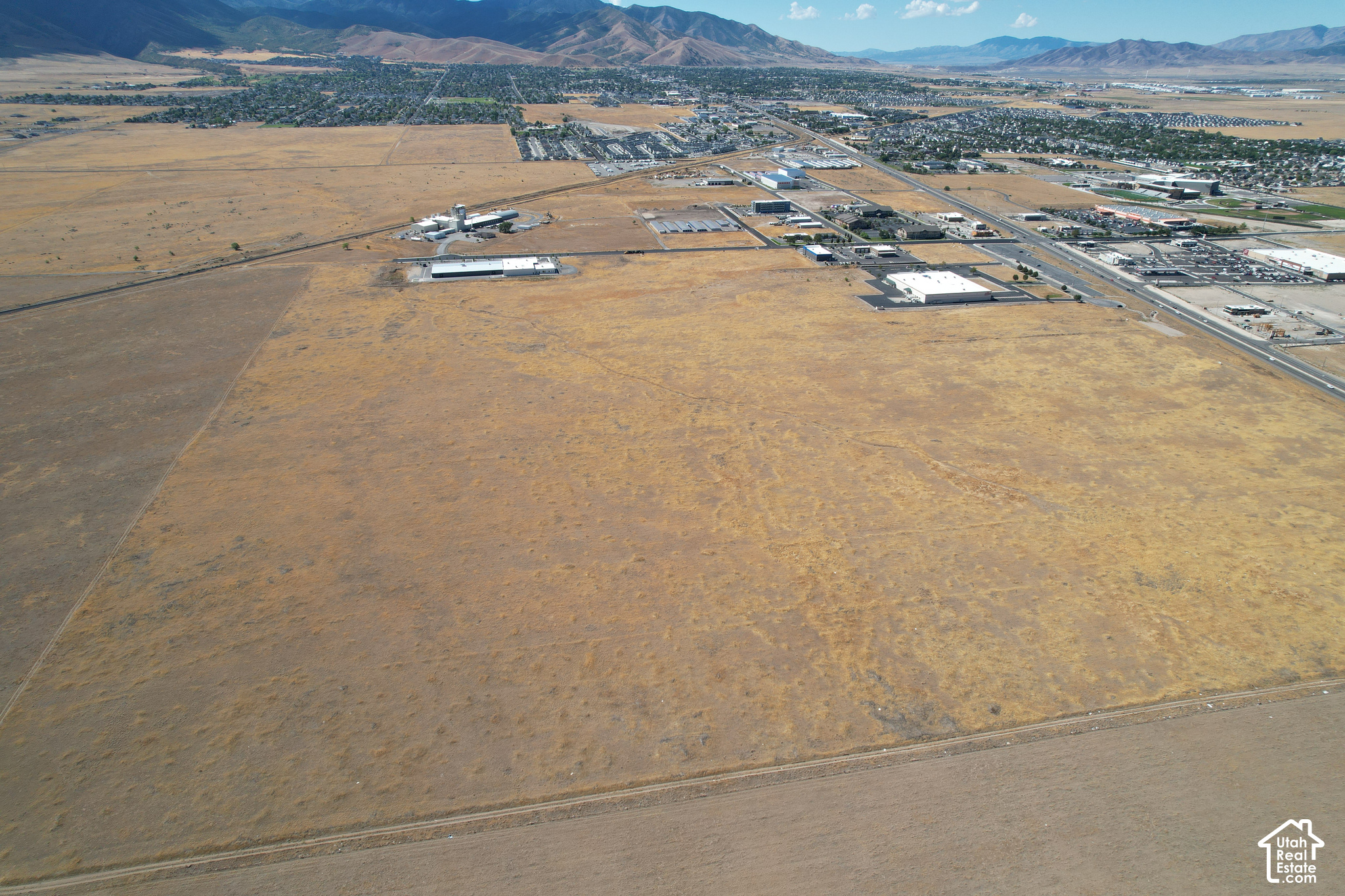 main property photo 17