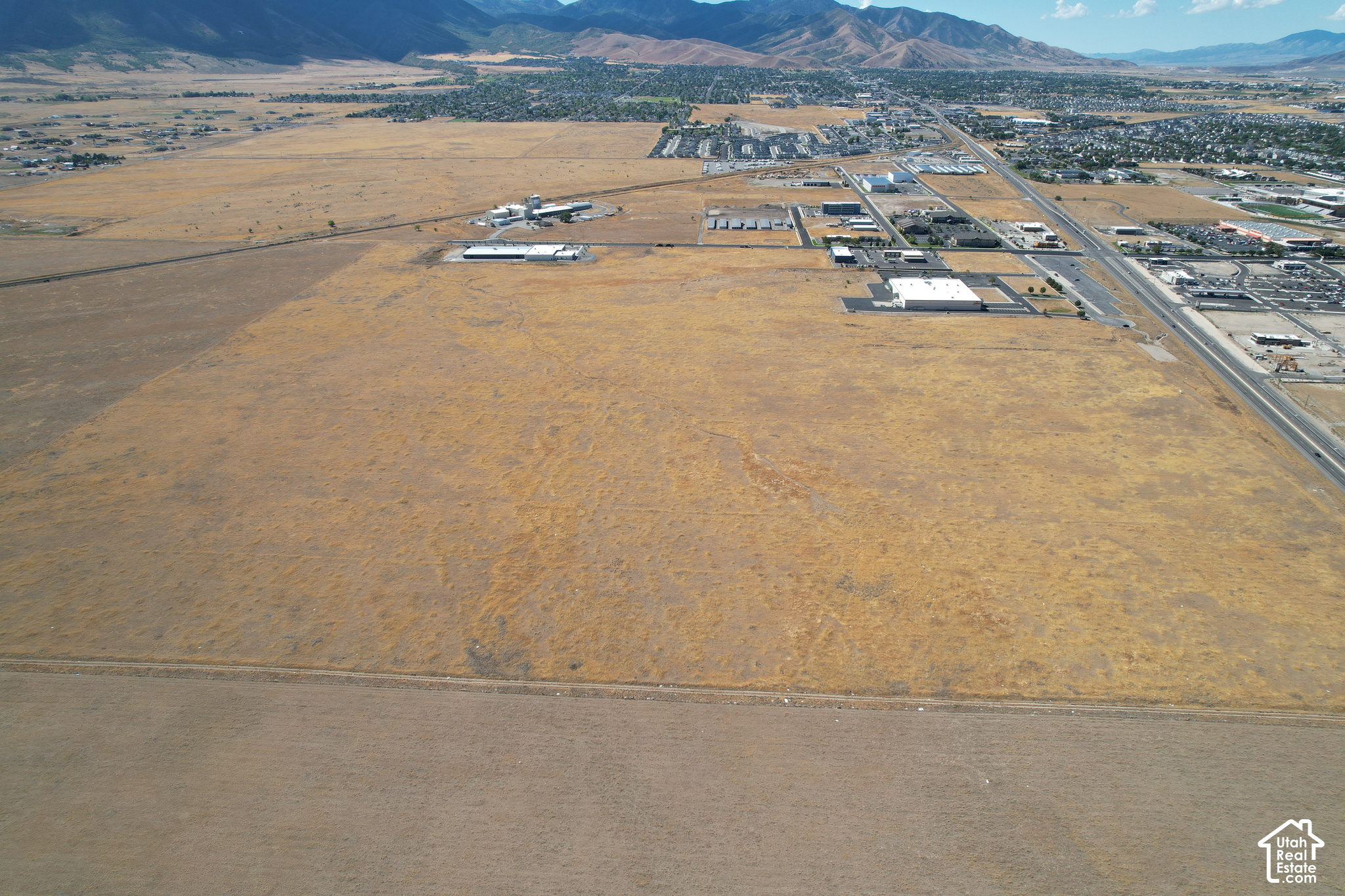 main property photo 19