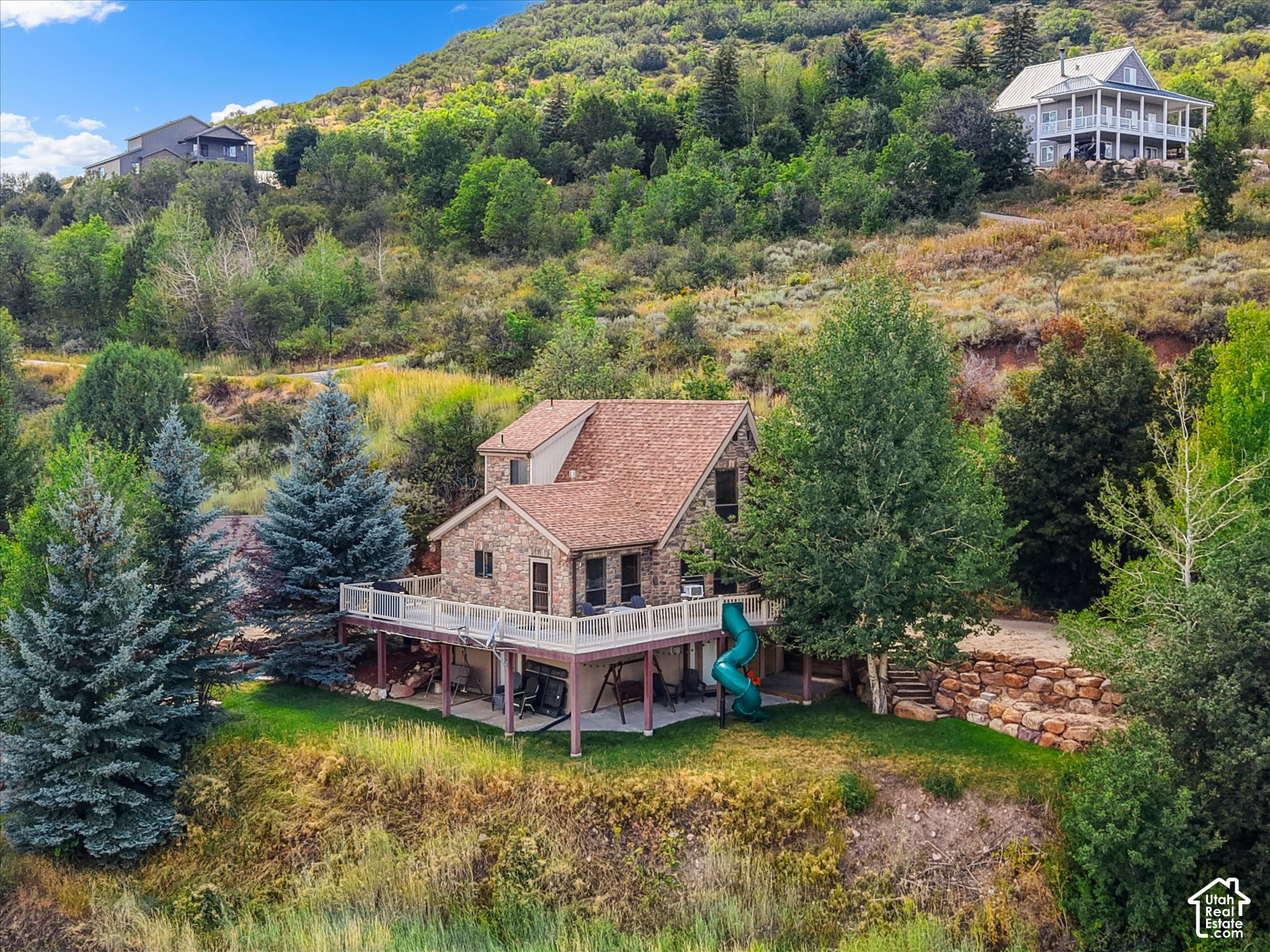 main property photo 5
