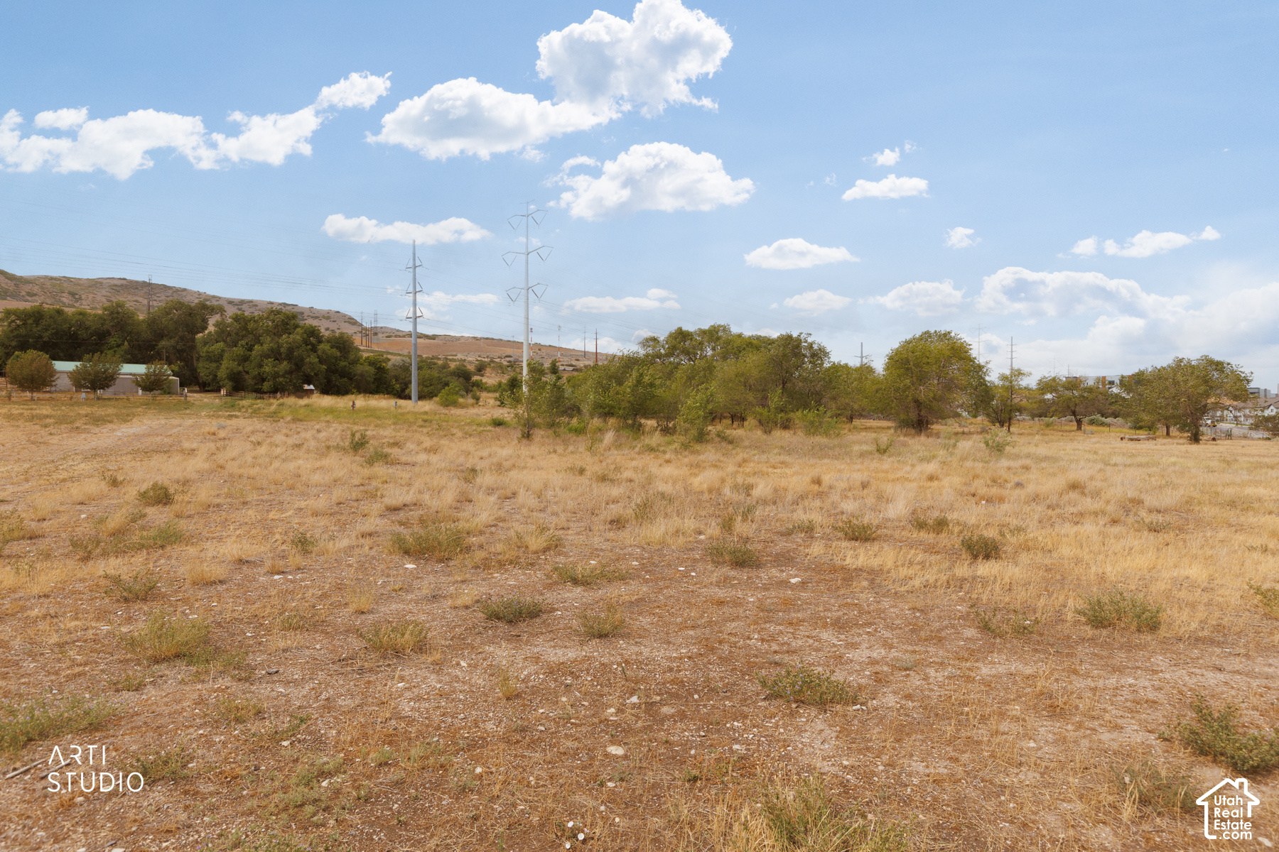 main property photo 57
