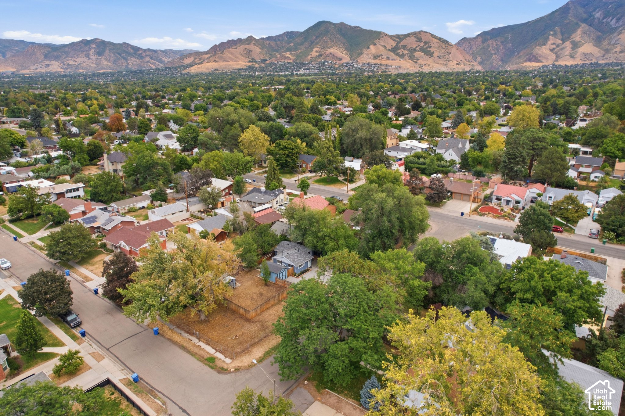 main property photo 19