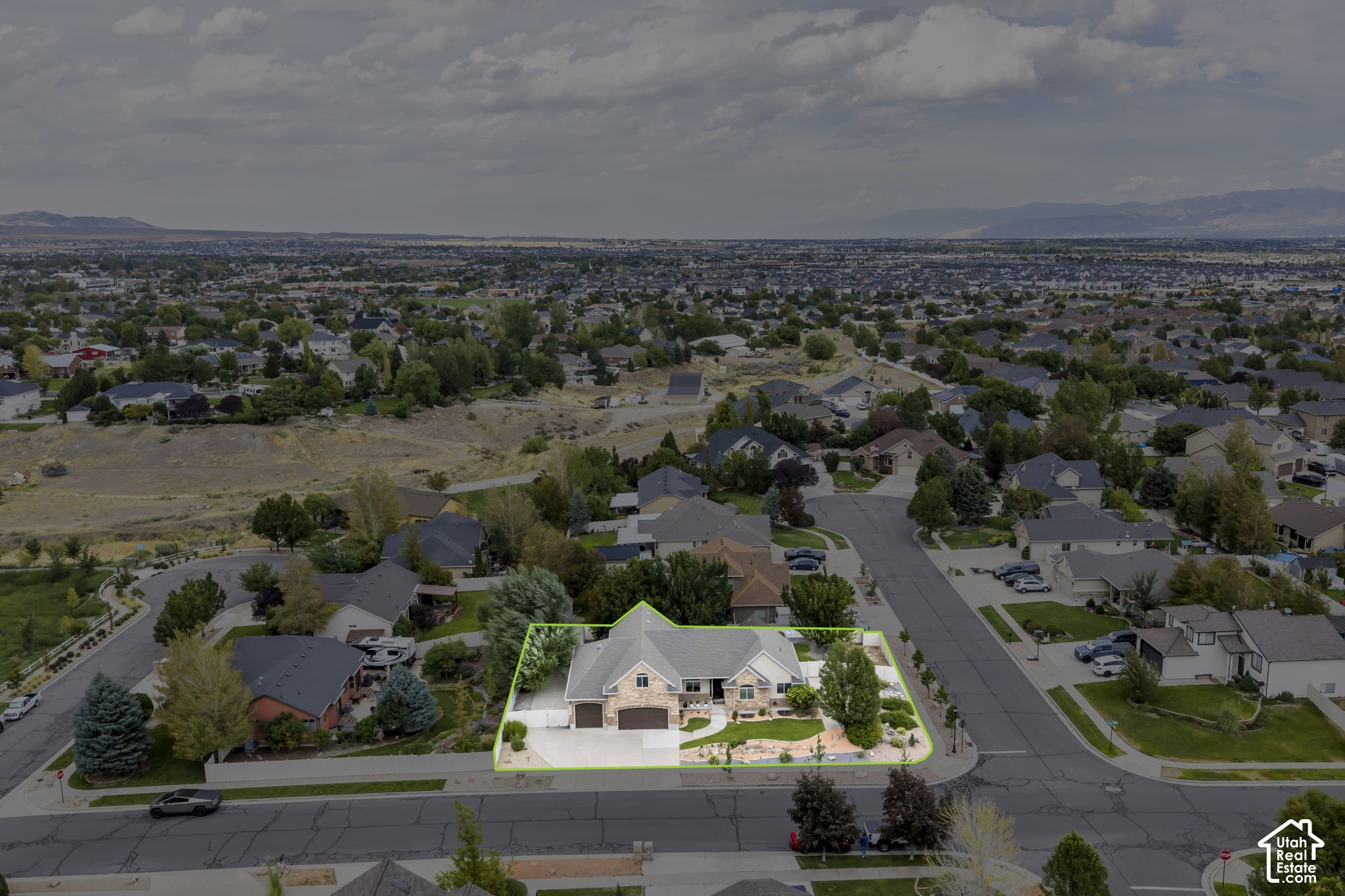 main property photo 53