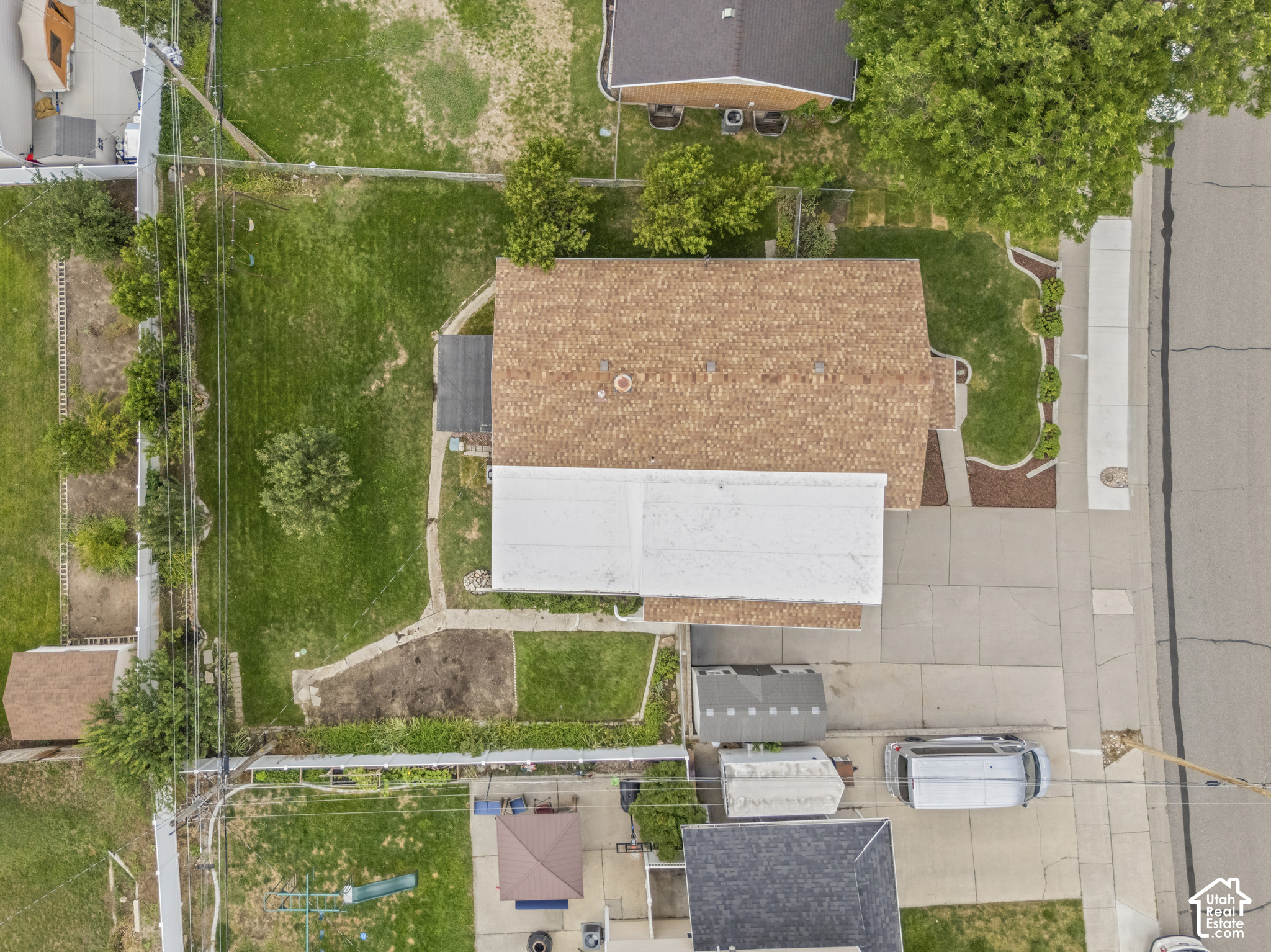 main property photo 43