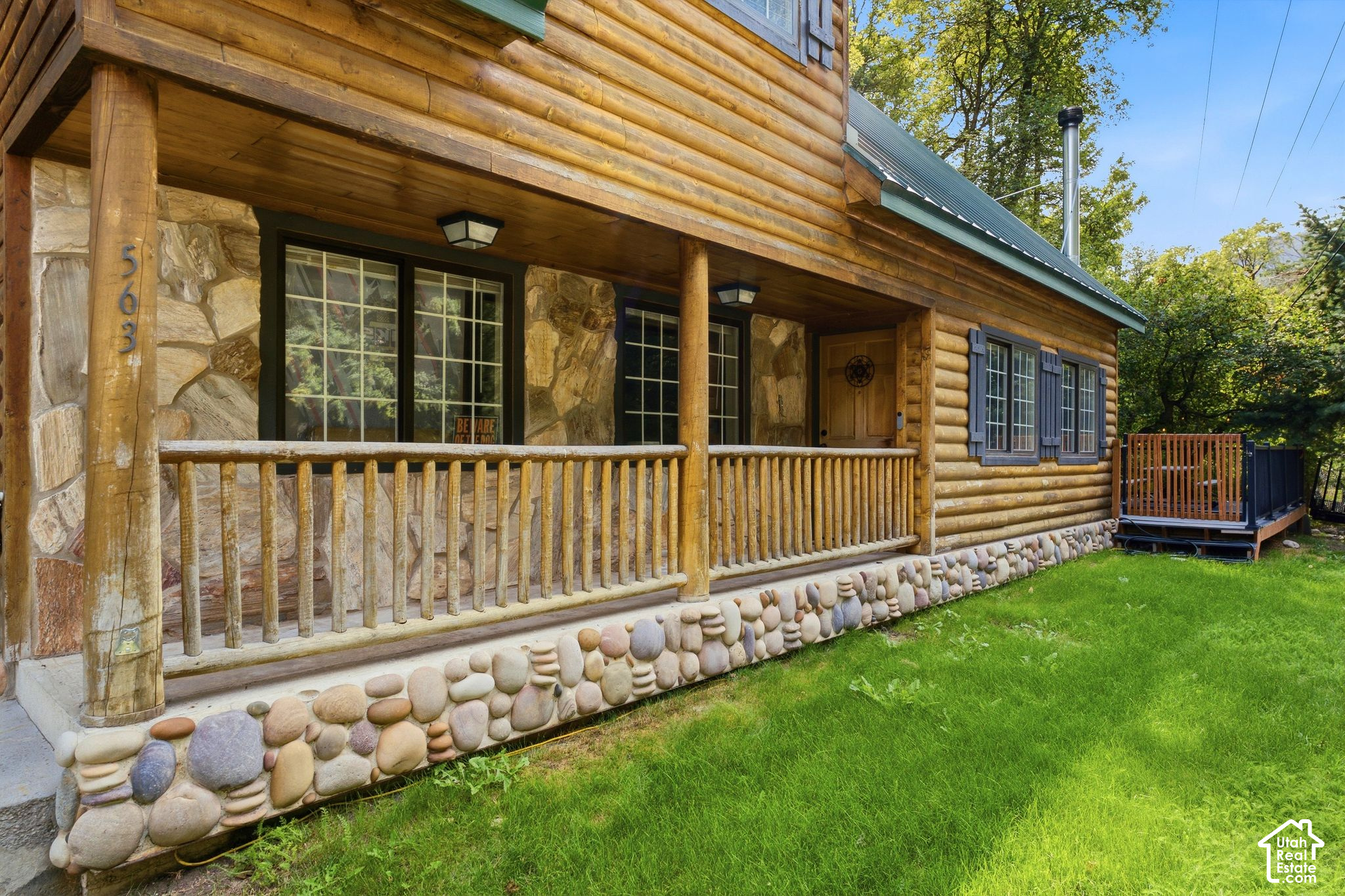 main property photo 30