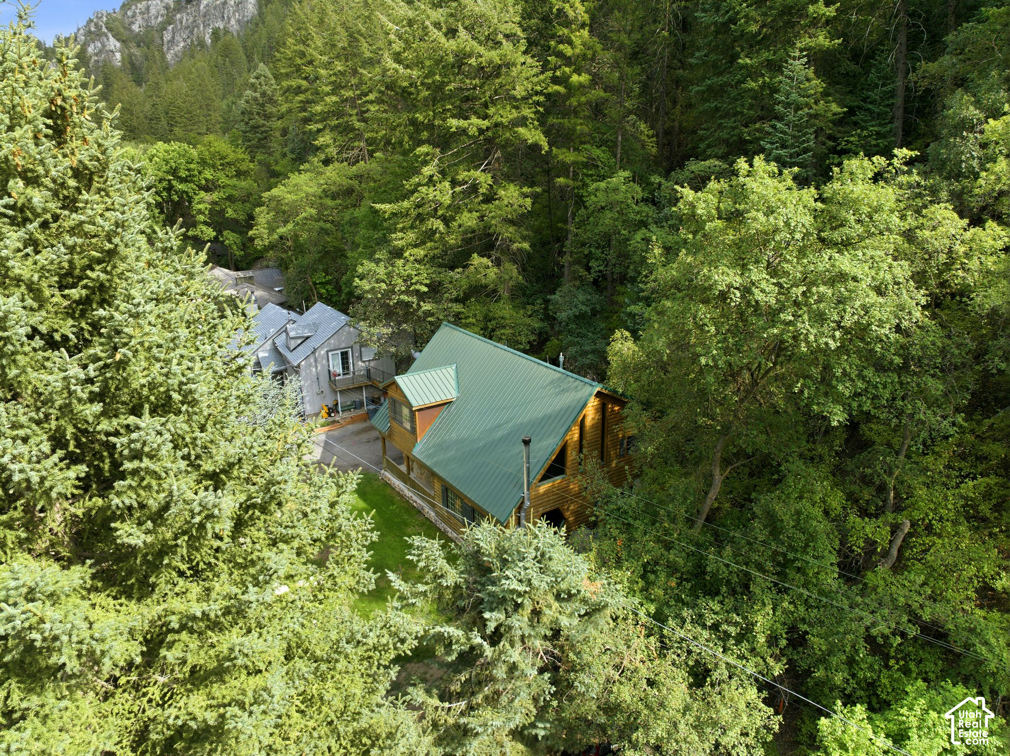 main property photo 35