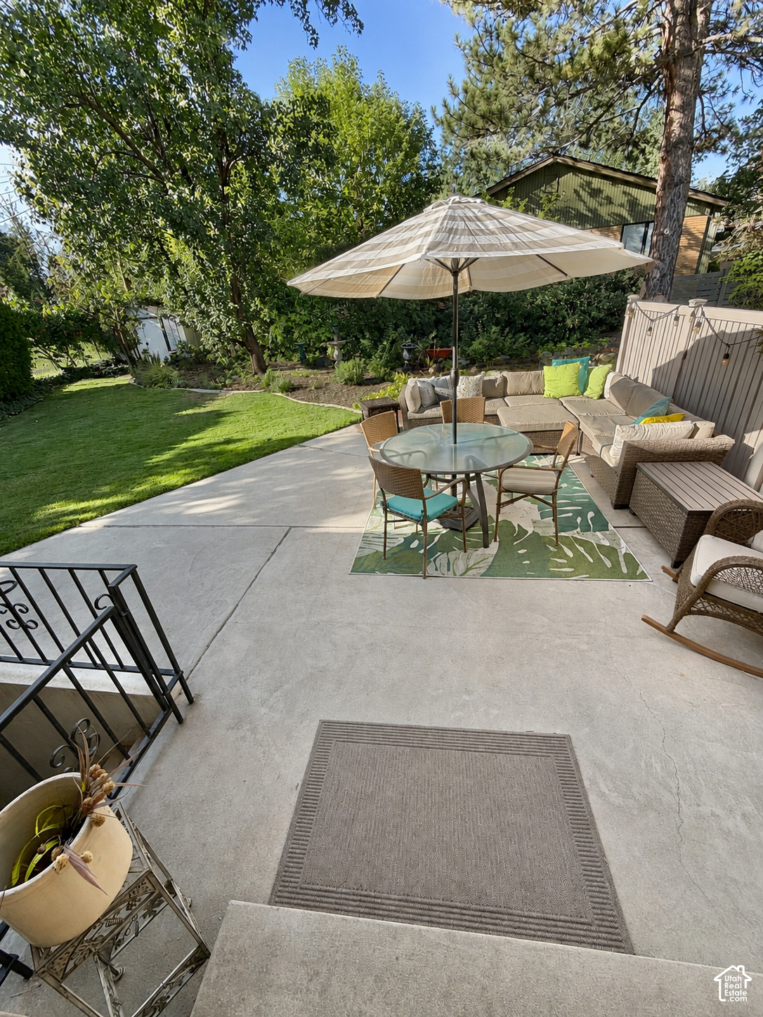 main property photo 54