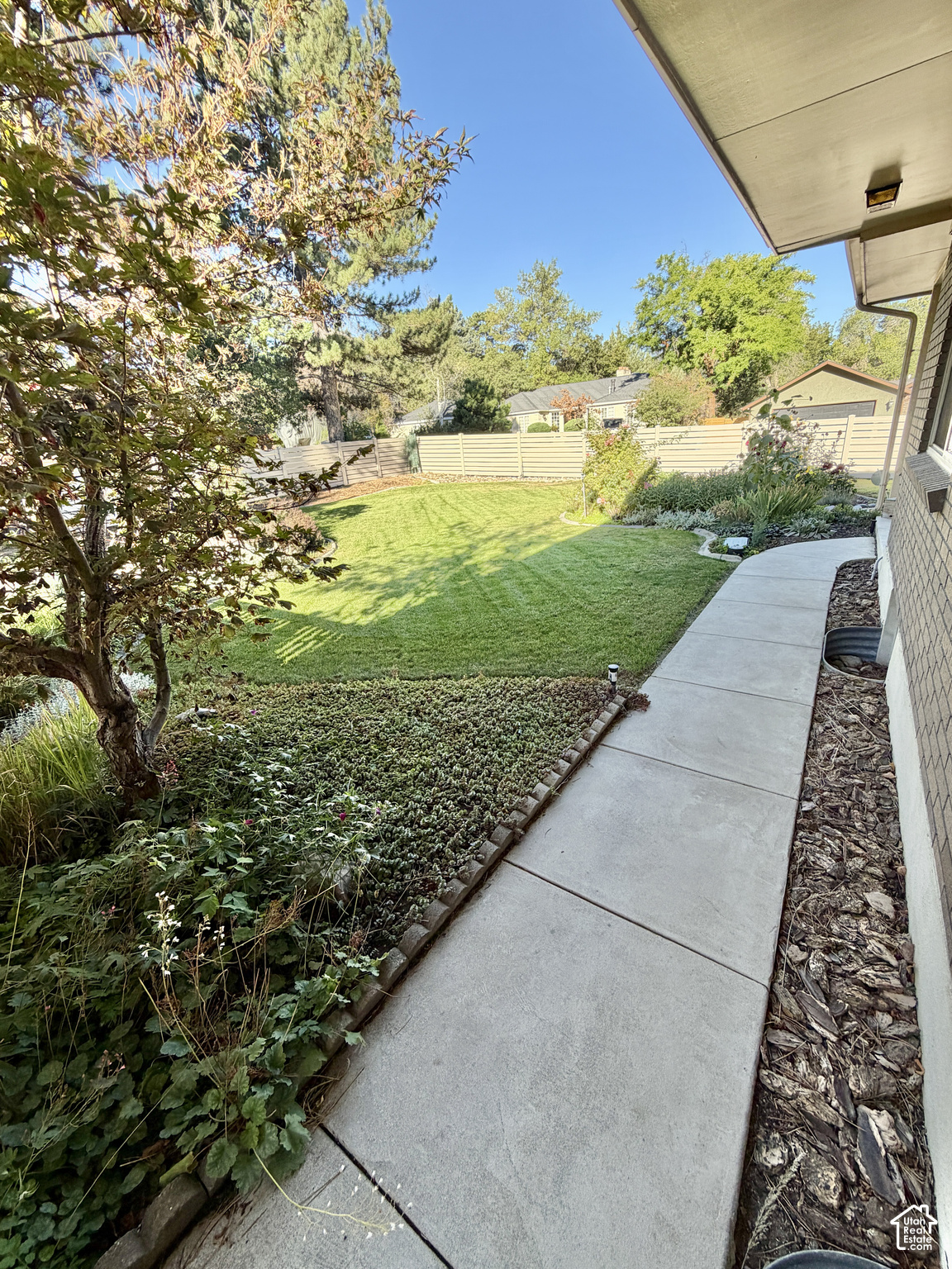 main property photo 60