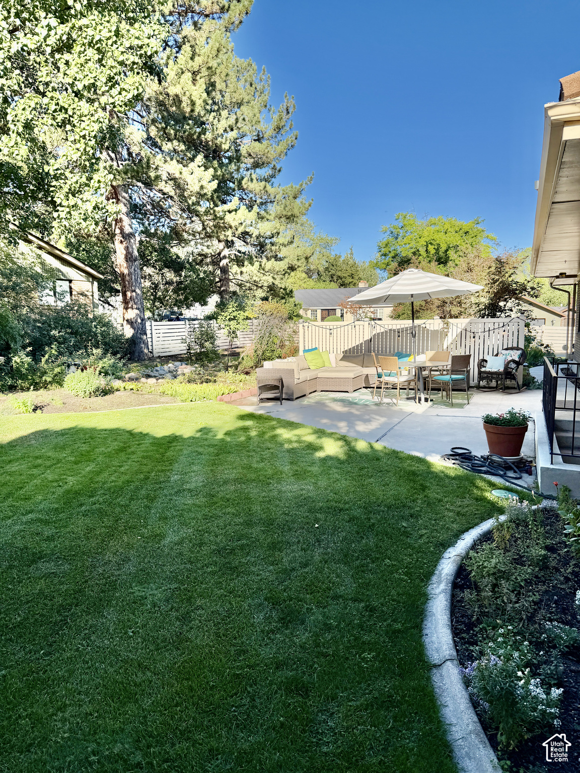 main property photo 61