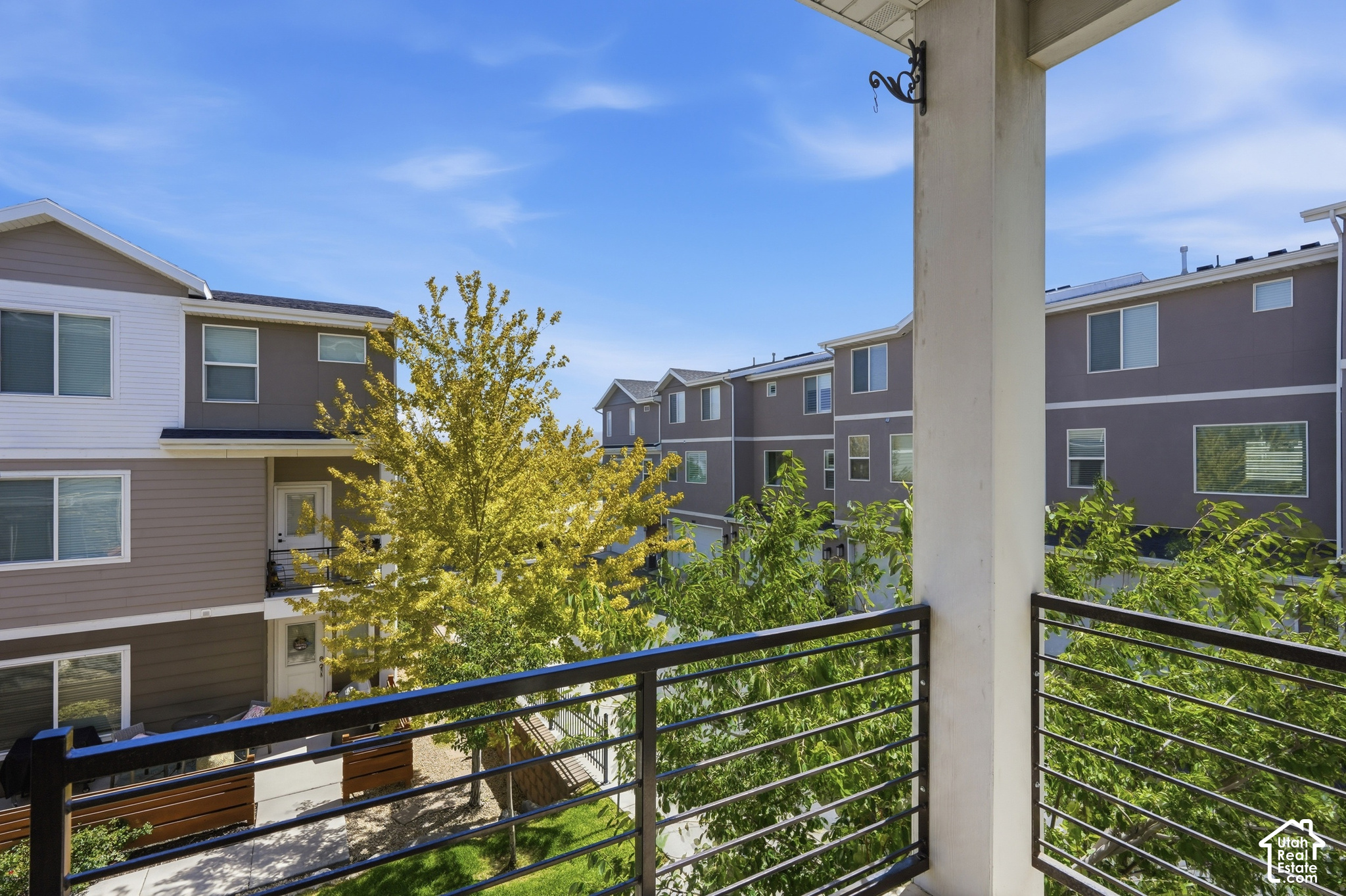 main property photo 13