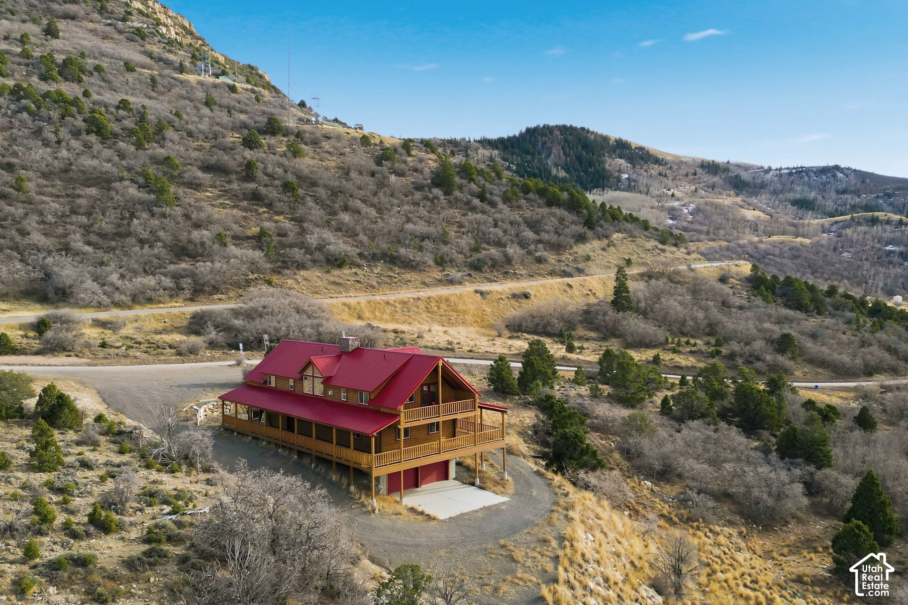 main property photo 40