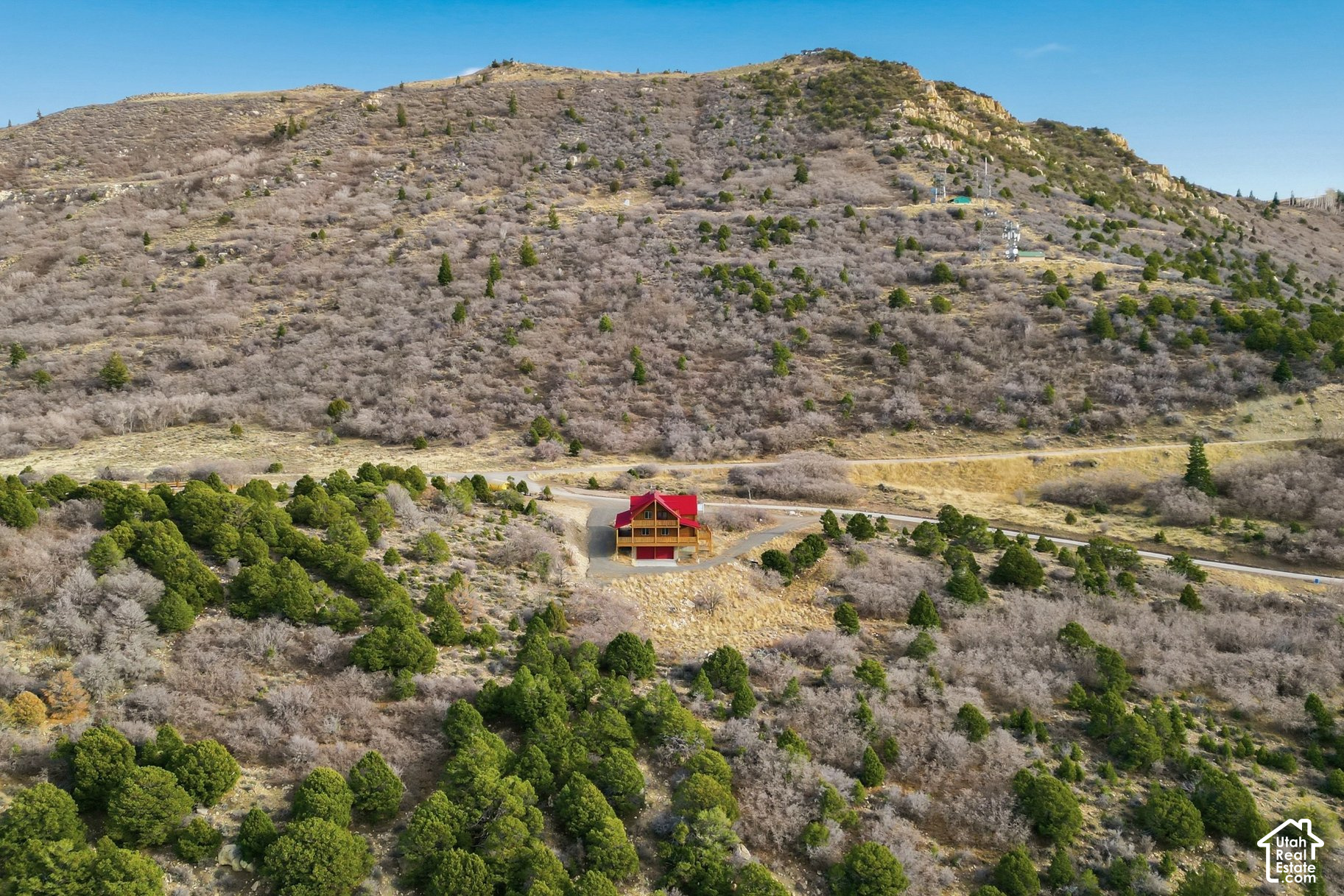 main property photo 45