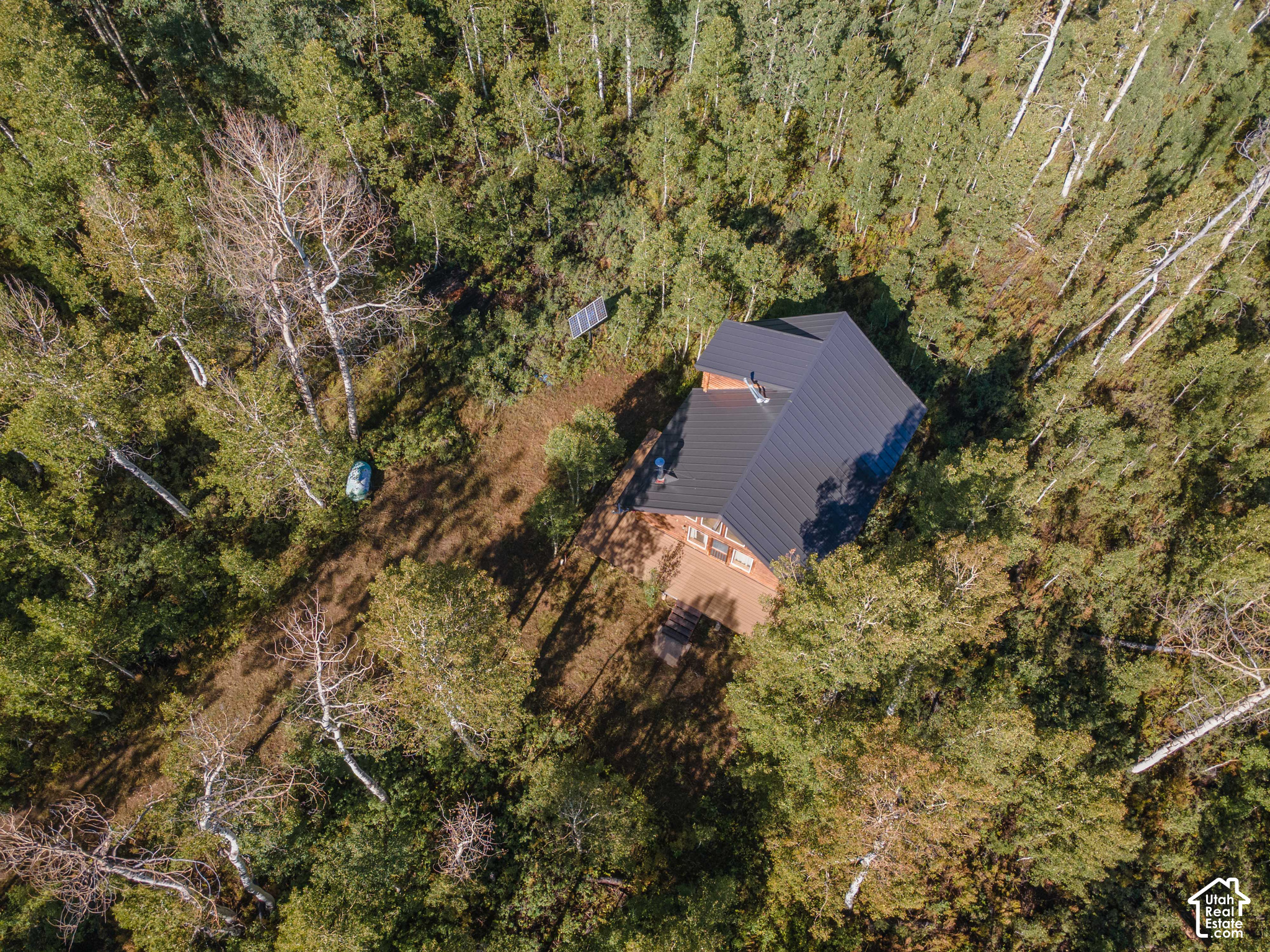 main property photo 18