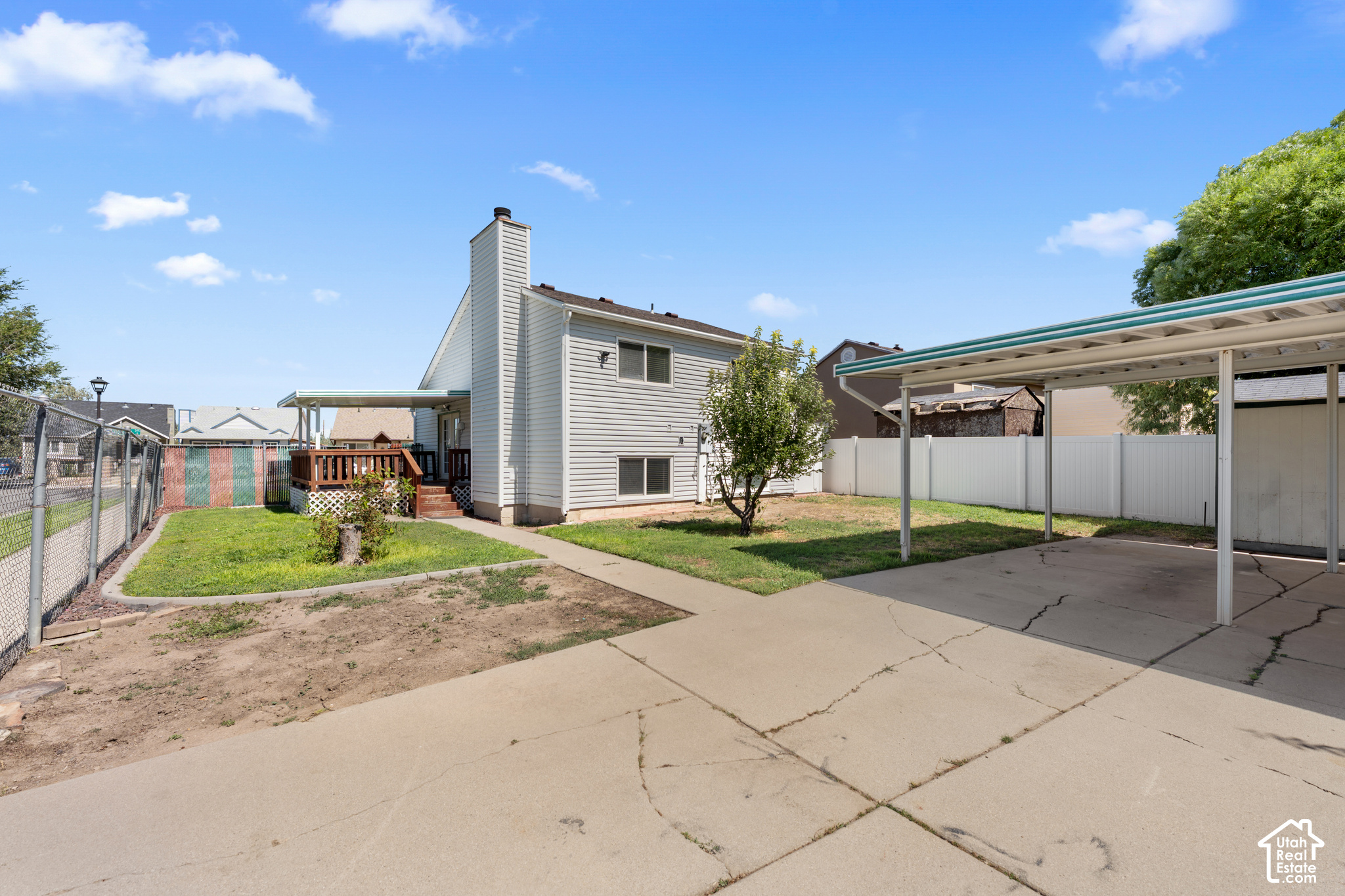 main property photo 18
