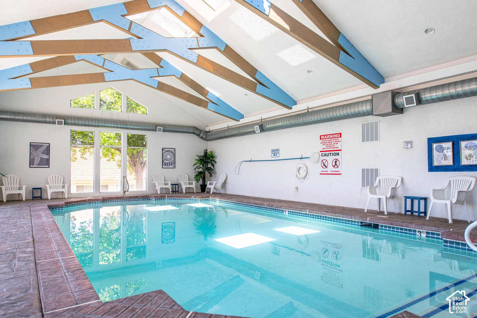 main property photo 45