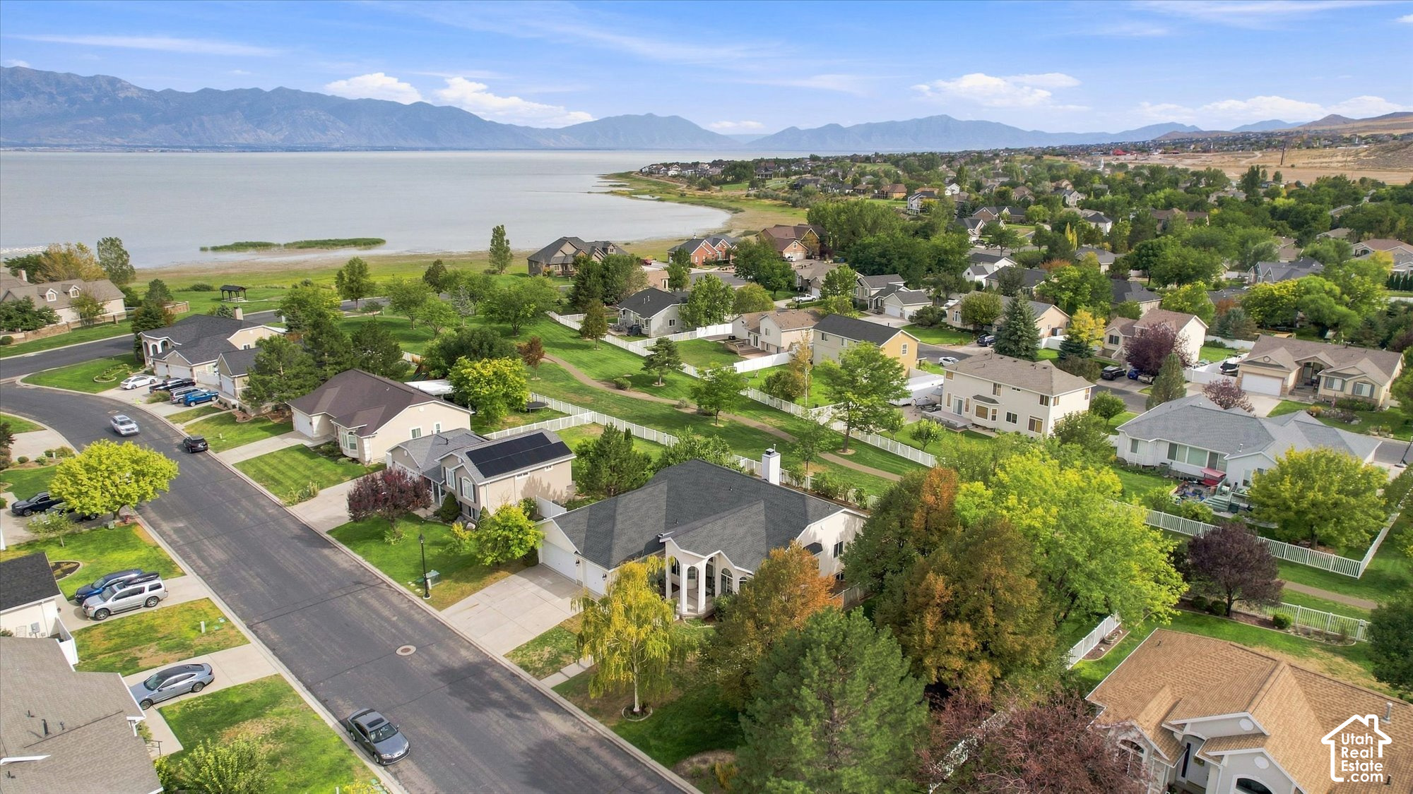 main property photo 45