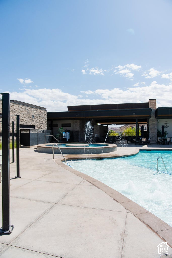 main property photo 44