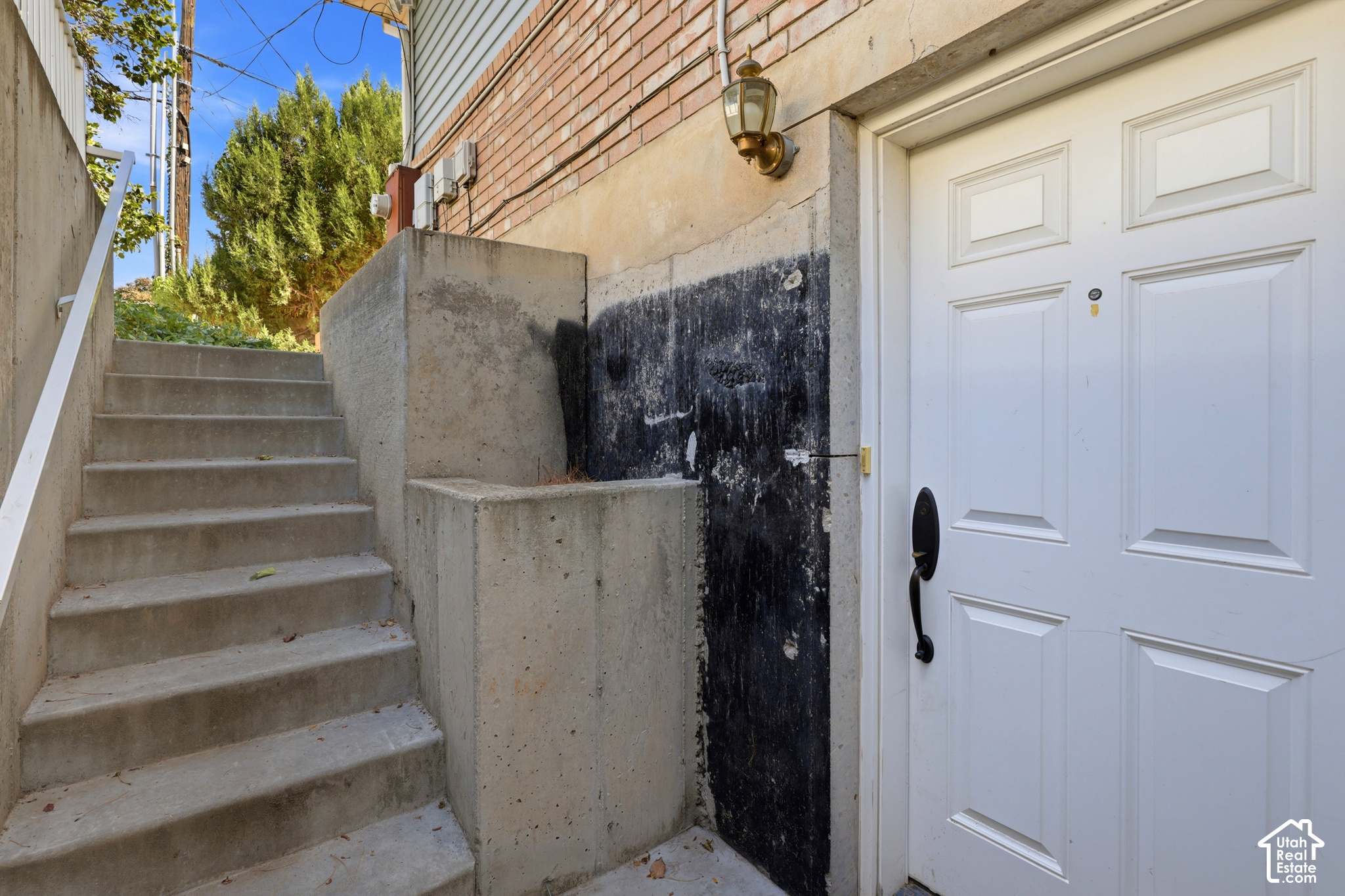 main property photo 44