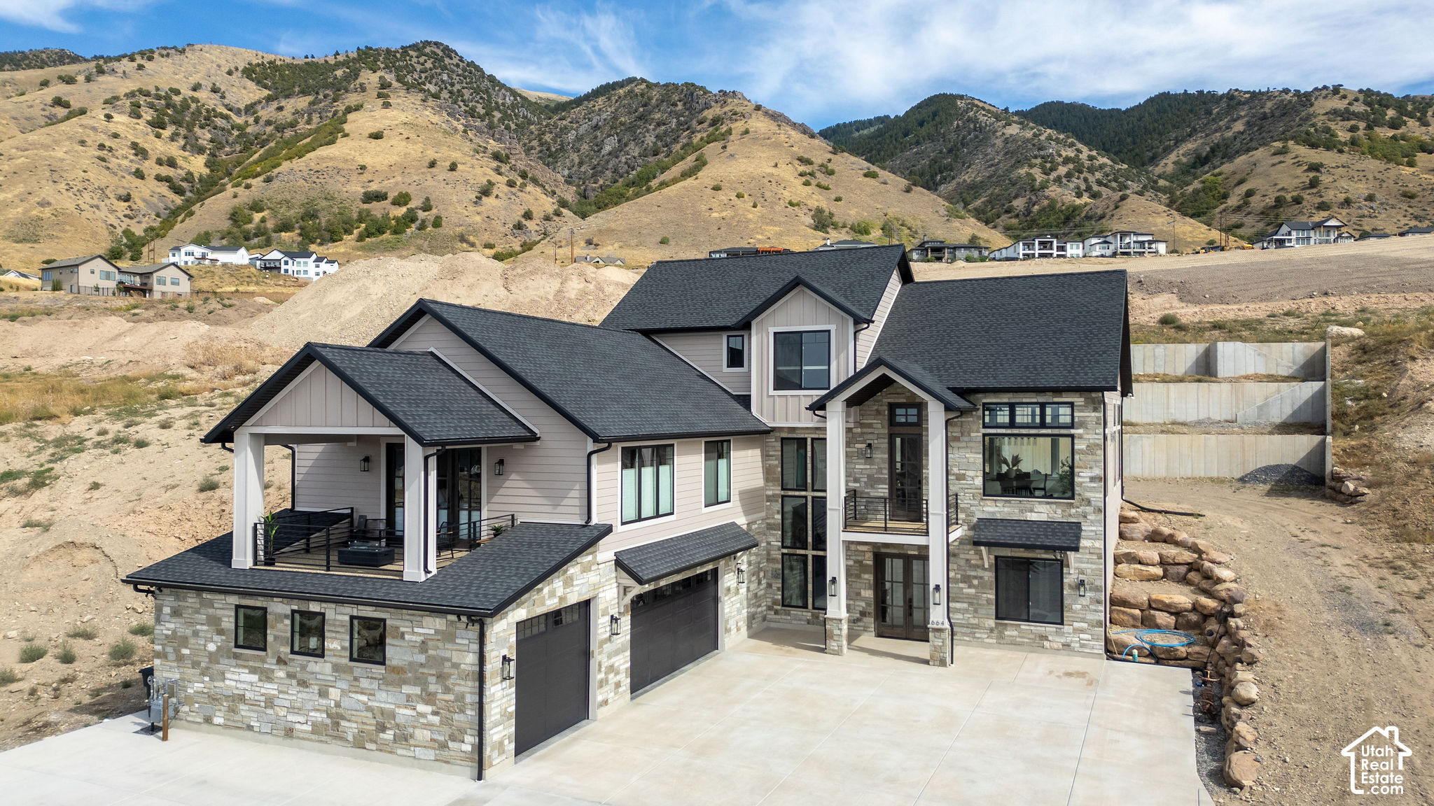 main property photo 77