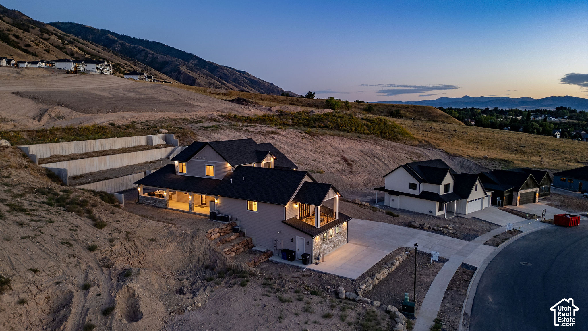 main property photo 85