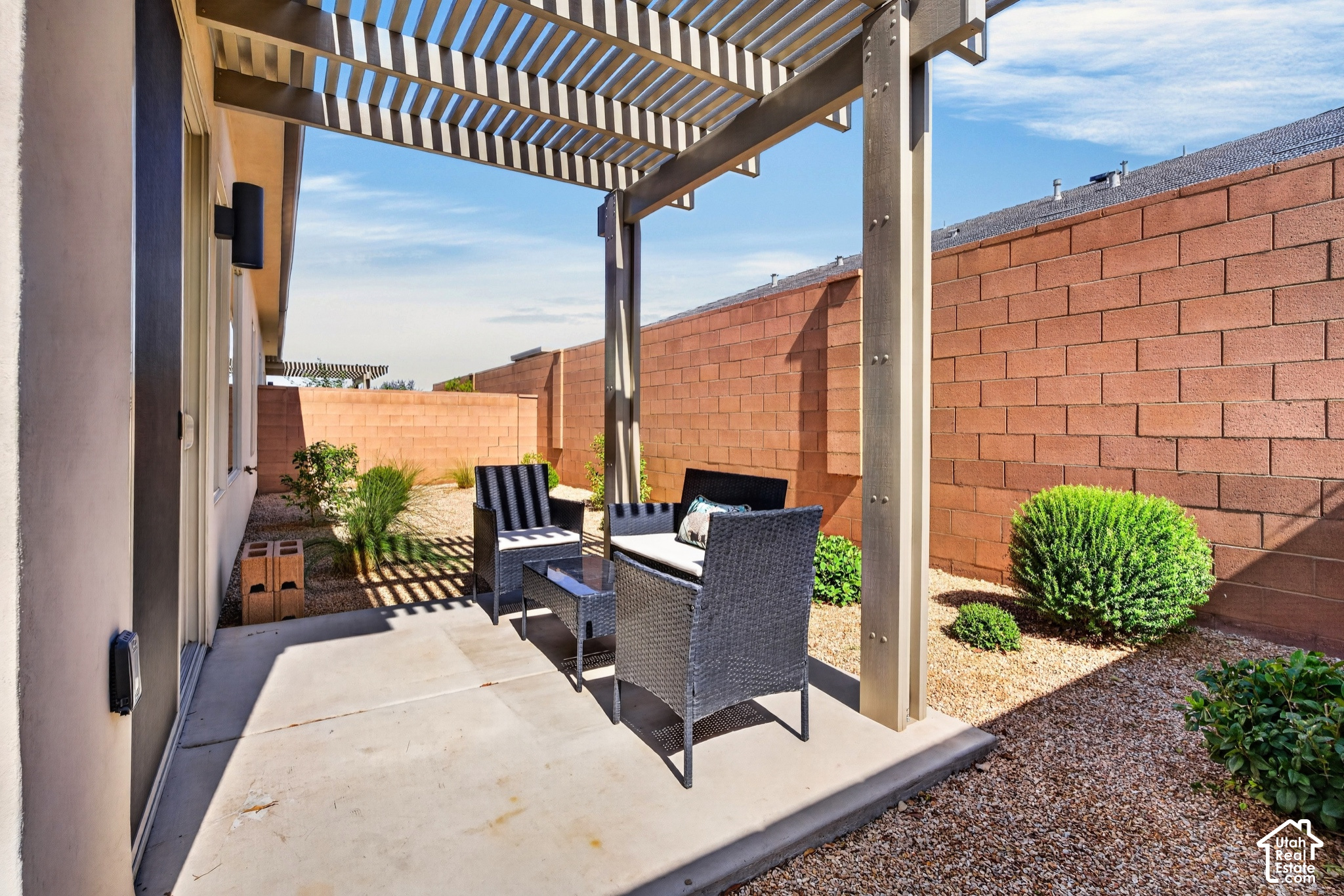 main property photo 47