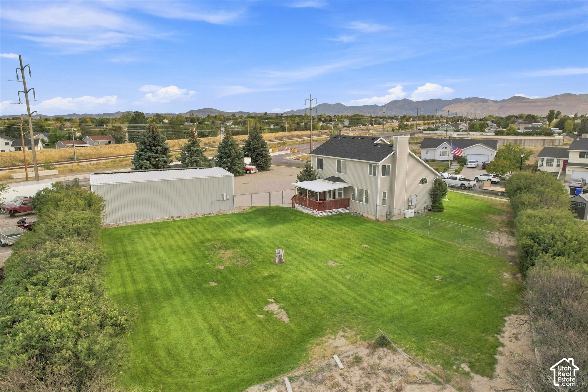 main property photo 4