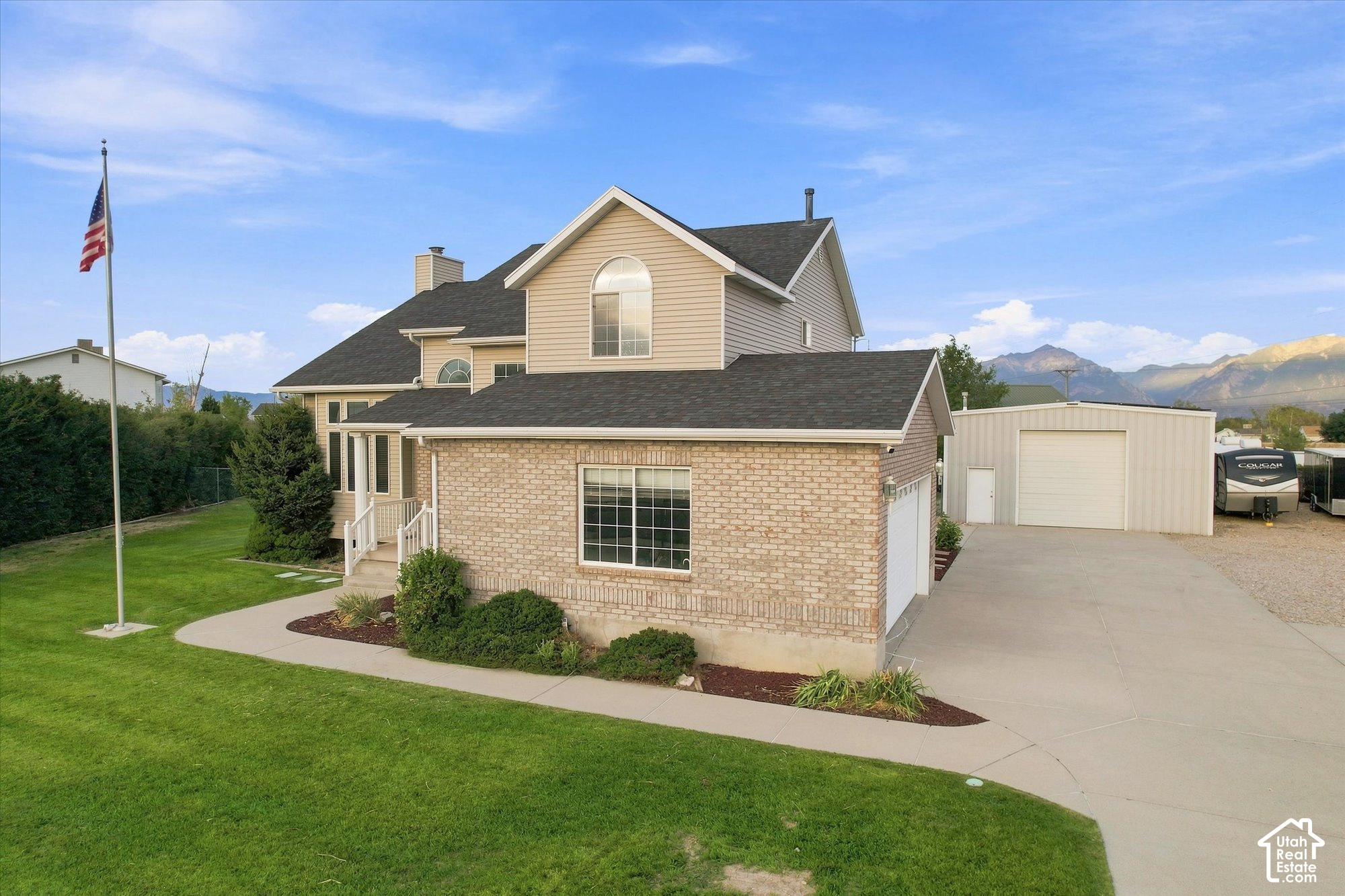 main property photo 46