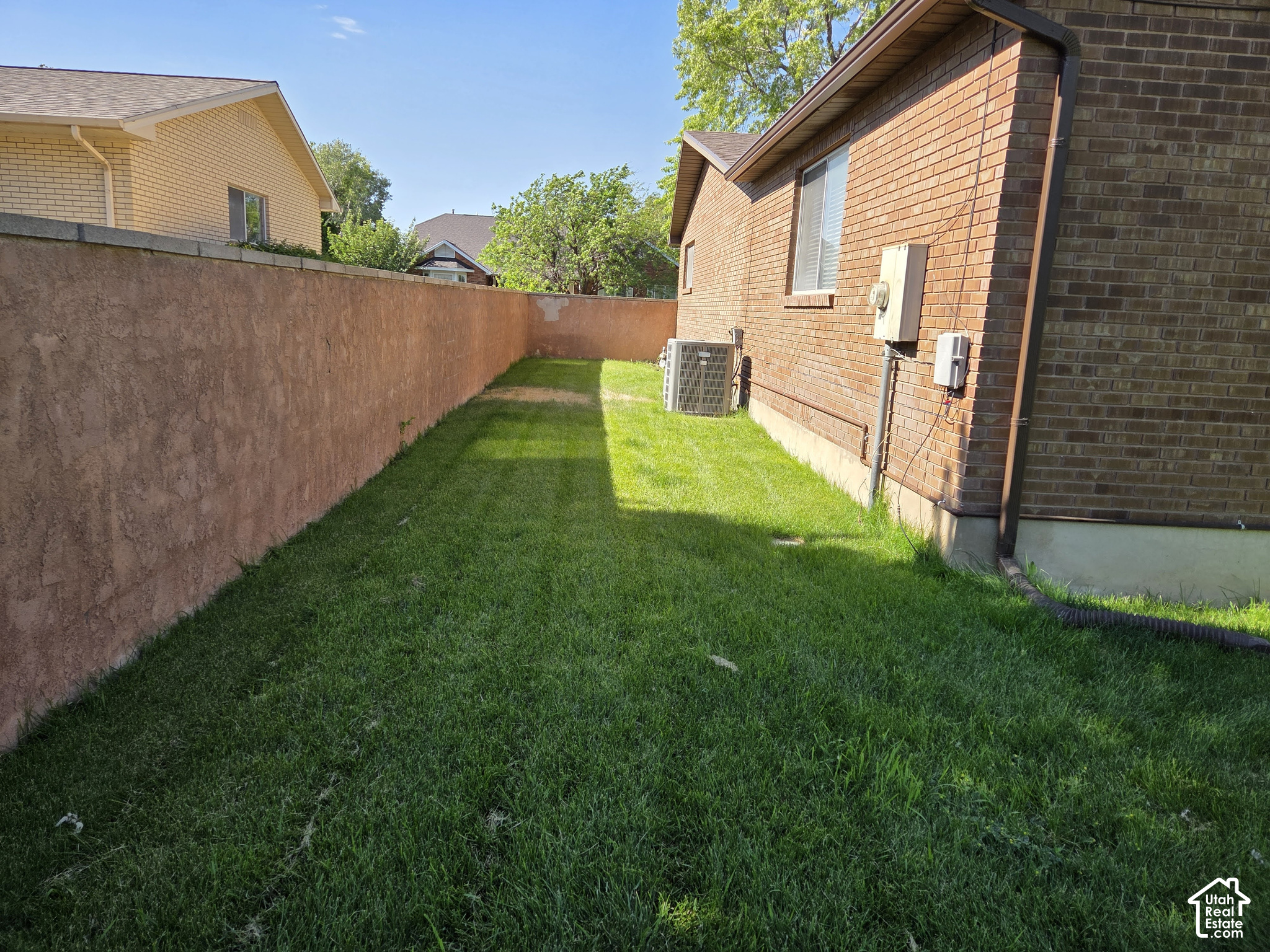 main property photo 36