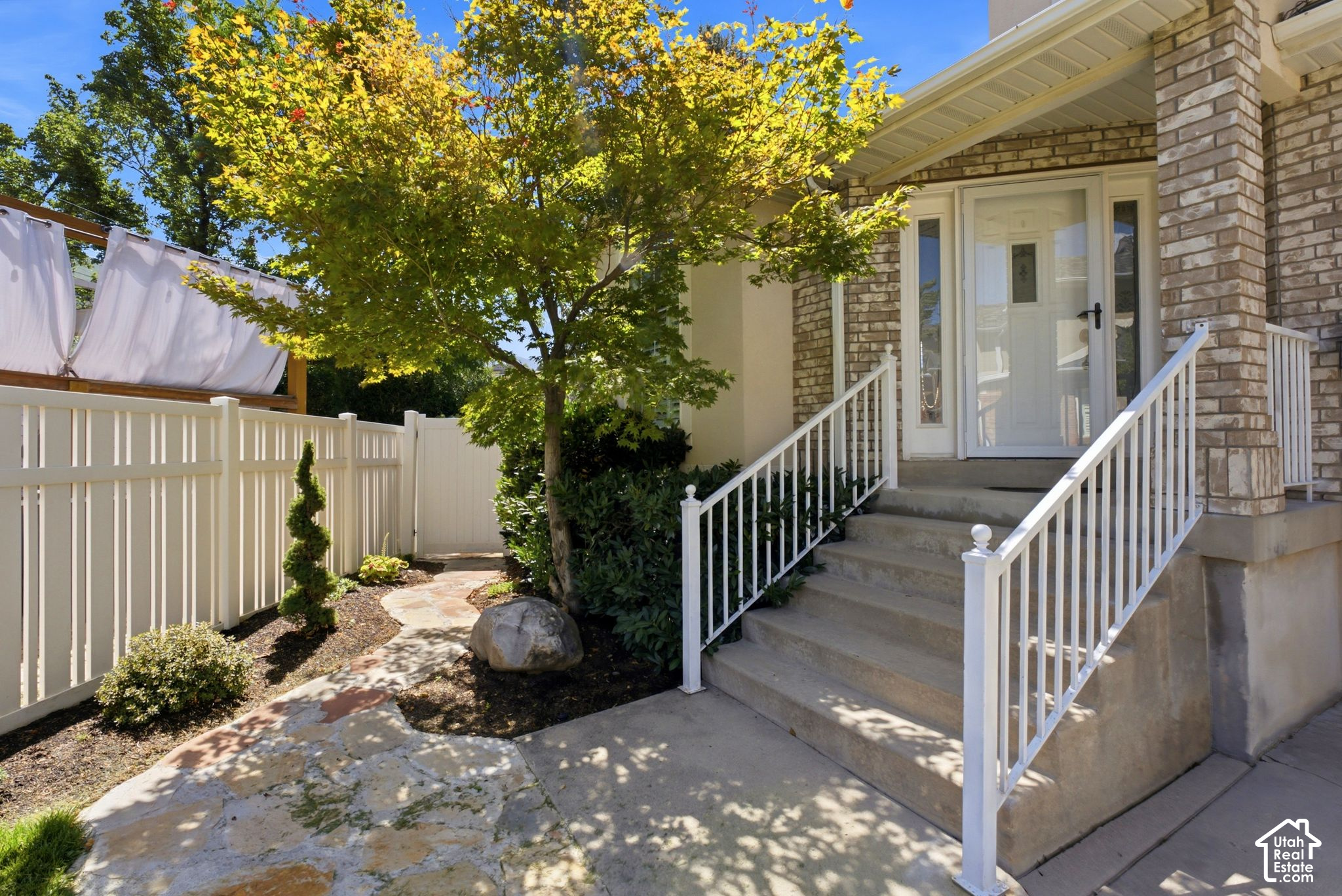 main property photo 58