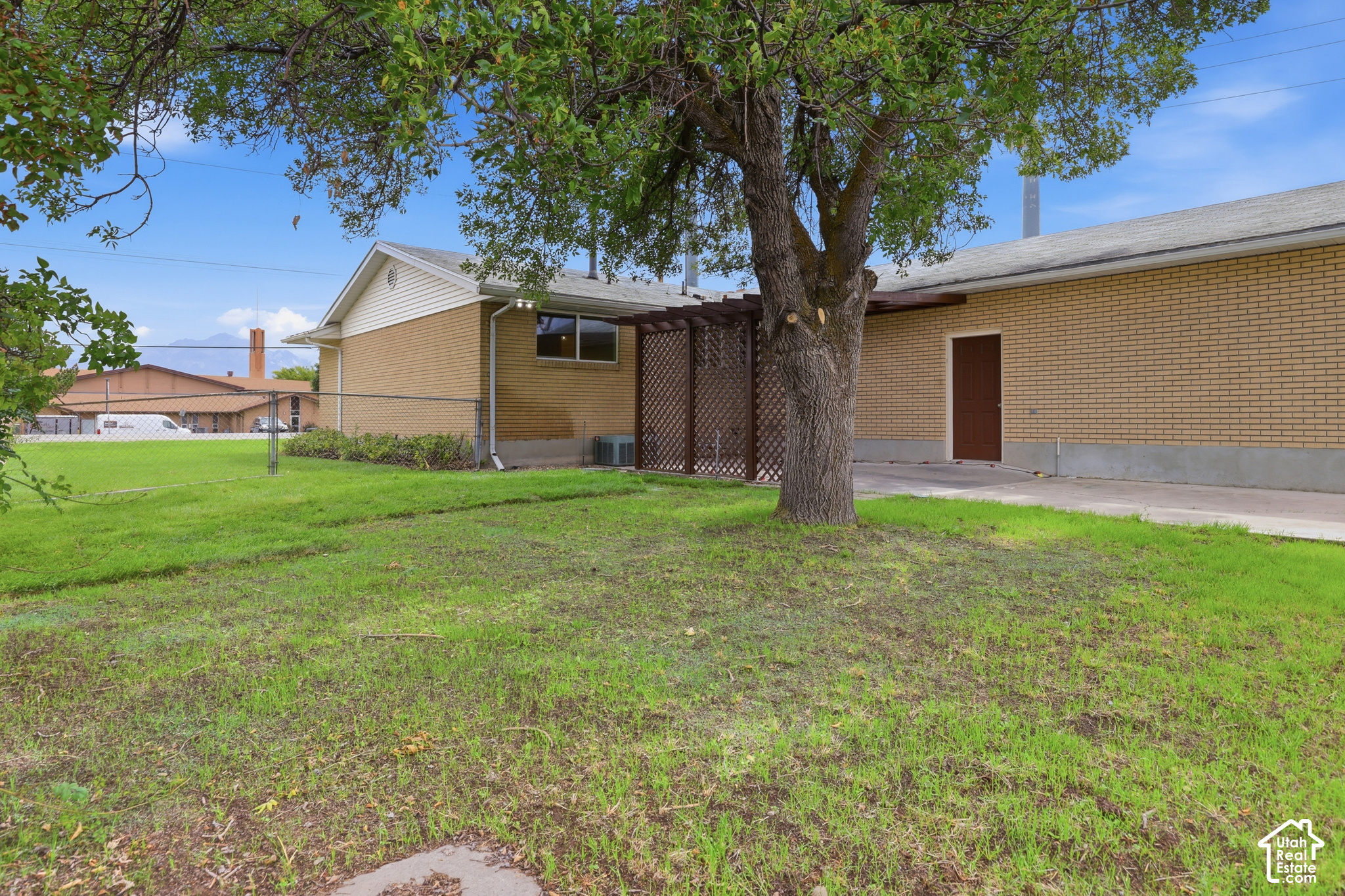 main property photo 45