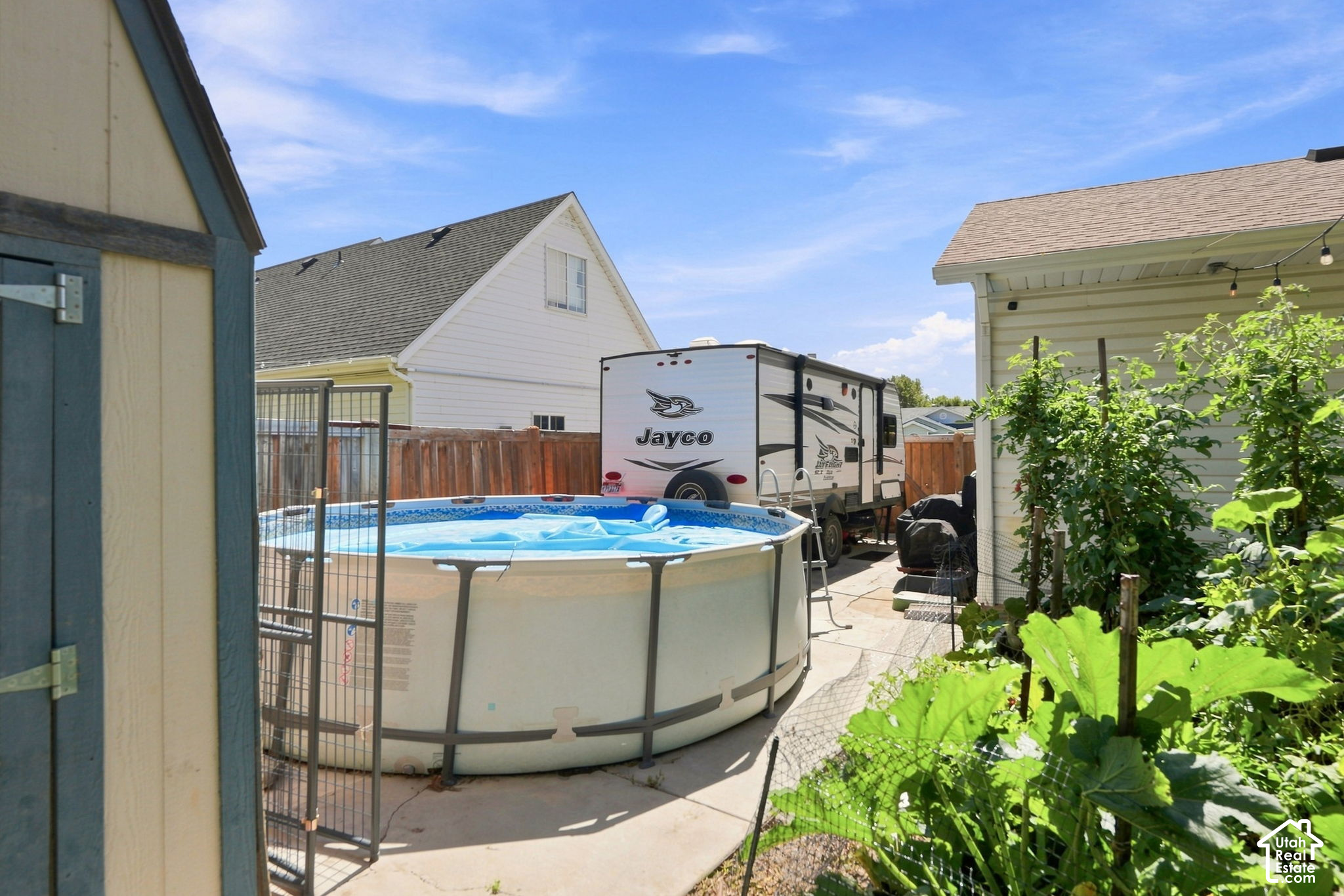 main property photo 47
