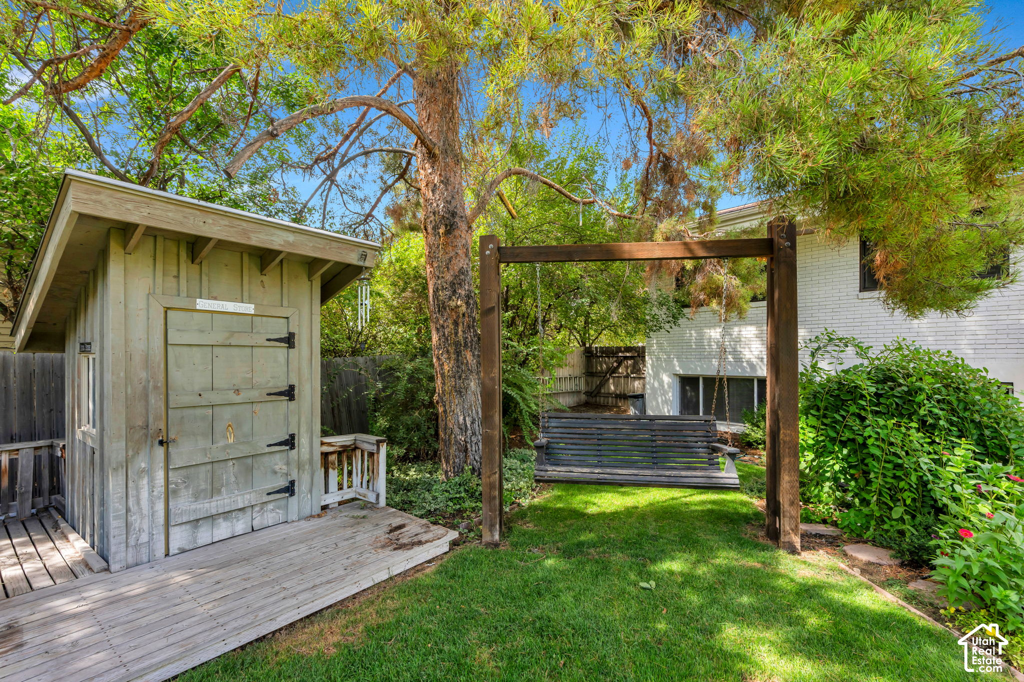 main property photo 54