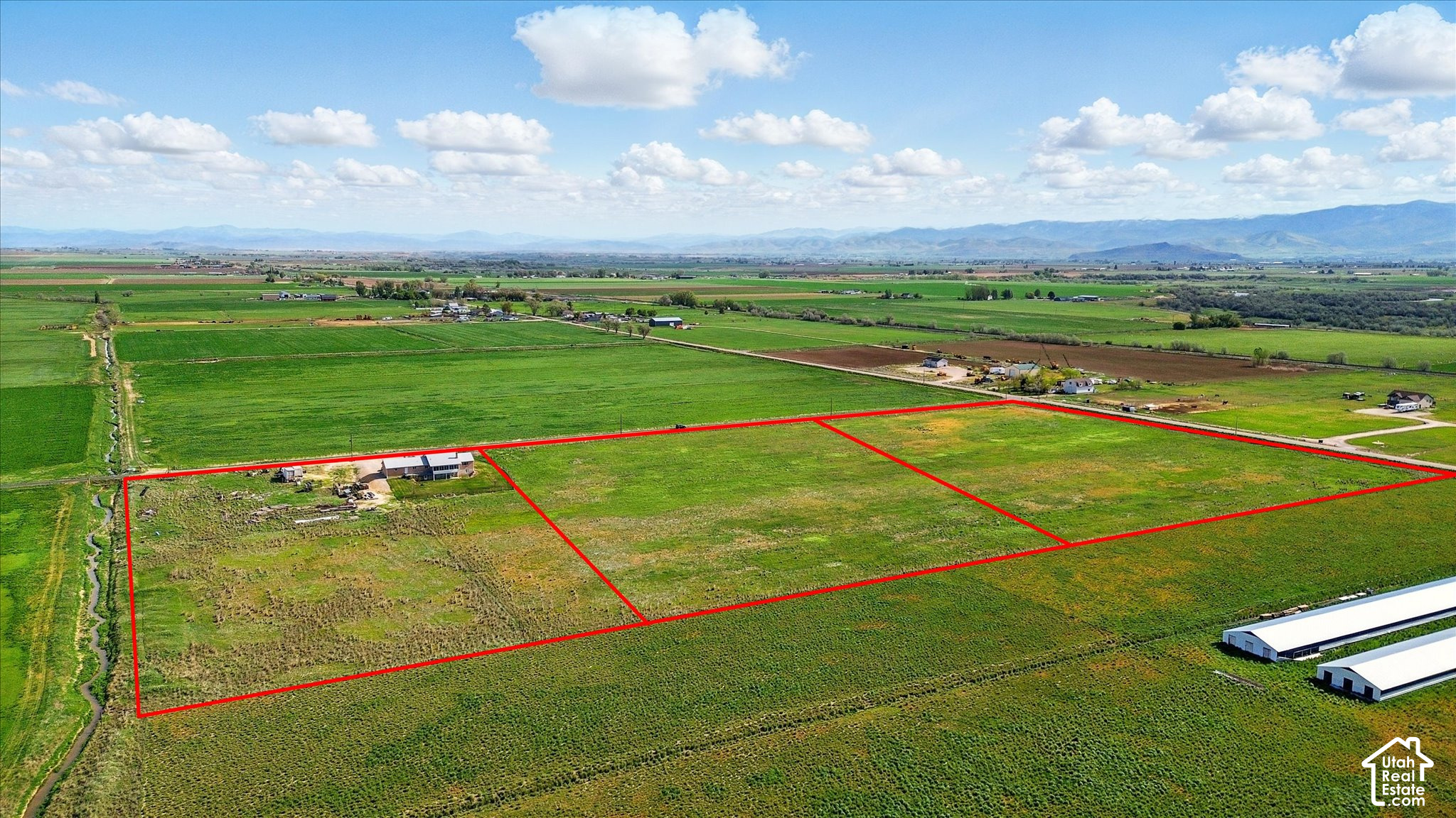 main property photo 16
