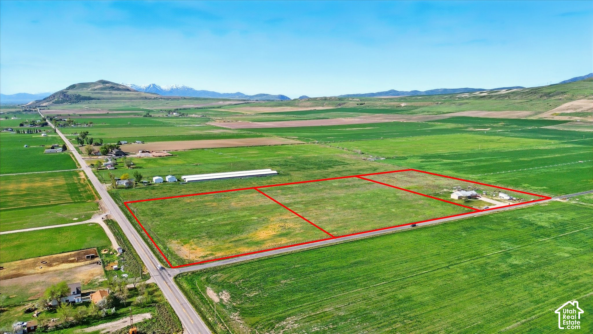 main property photo 17