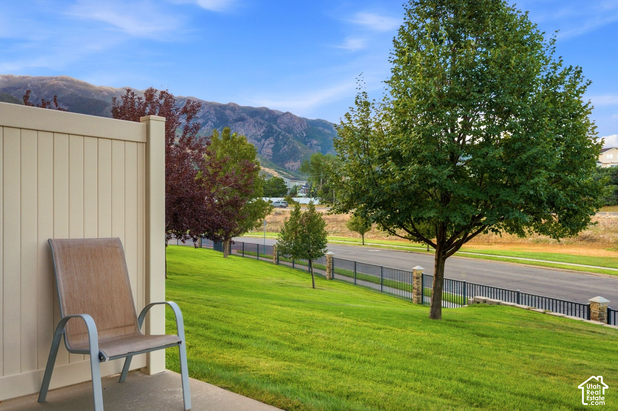 main property photo 25
