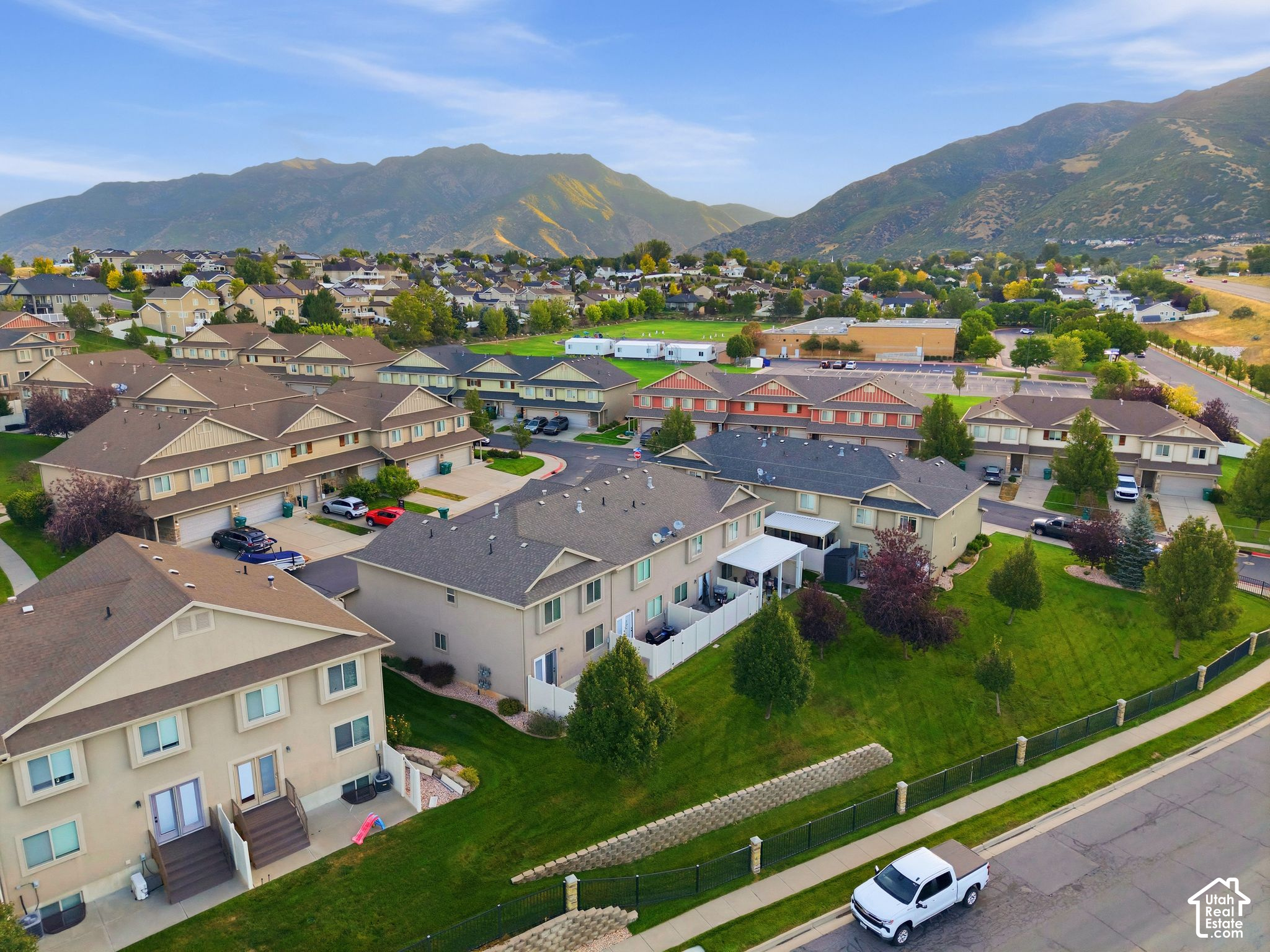 main property photo 32