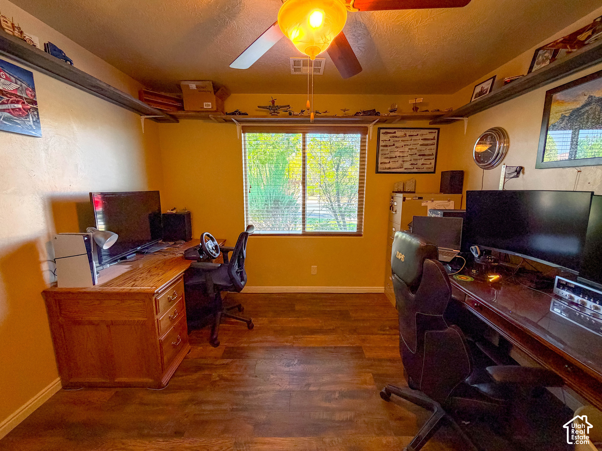 main property photo 32