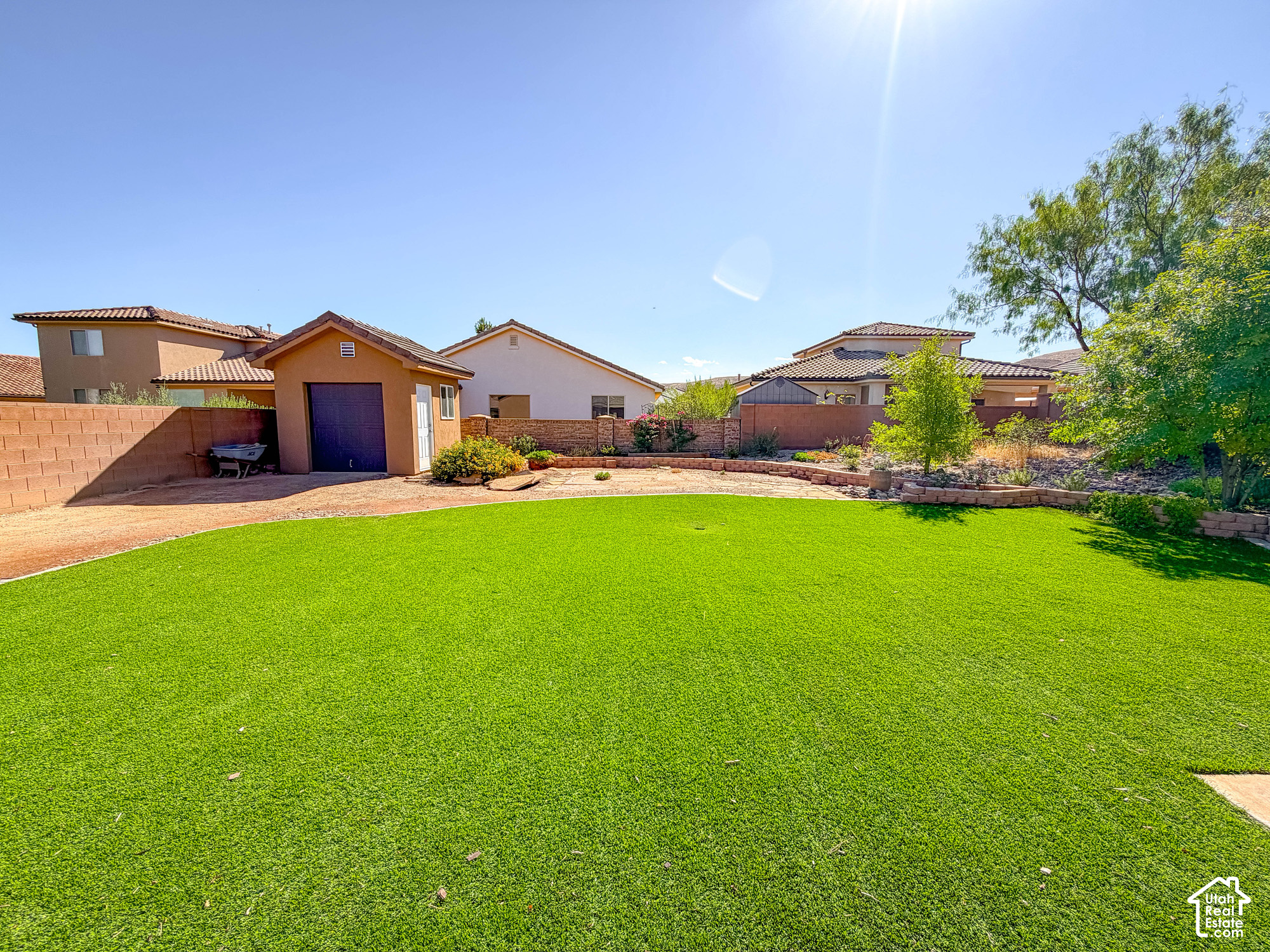 main property photo 48