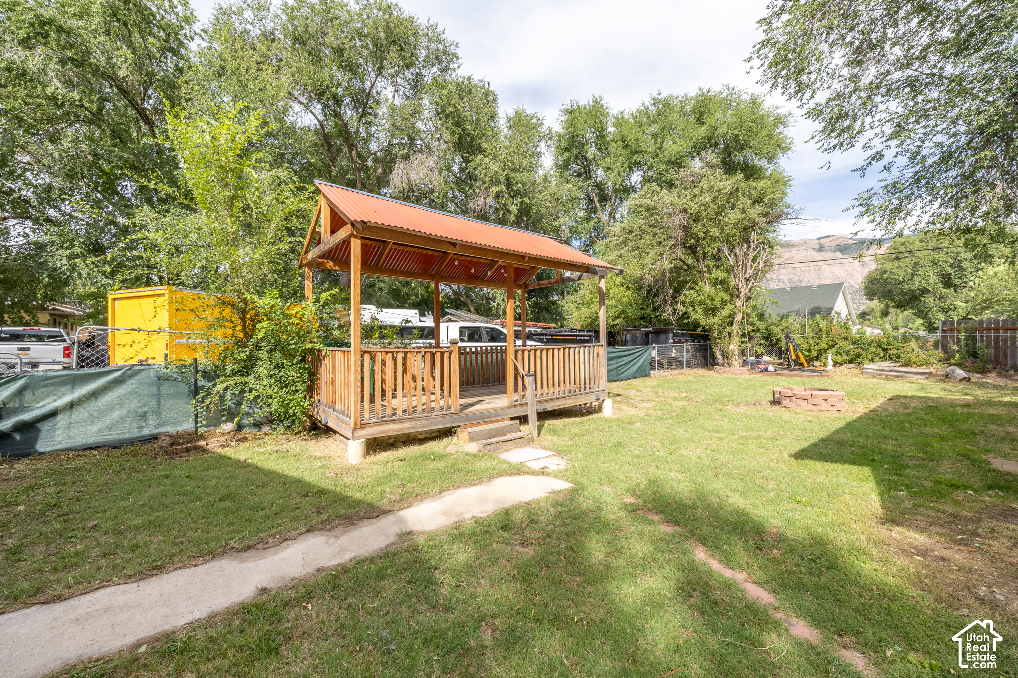 main property photo 22
