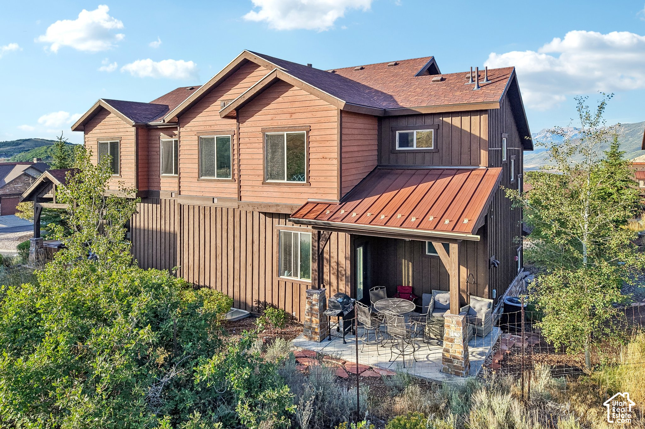 main property photo 33