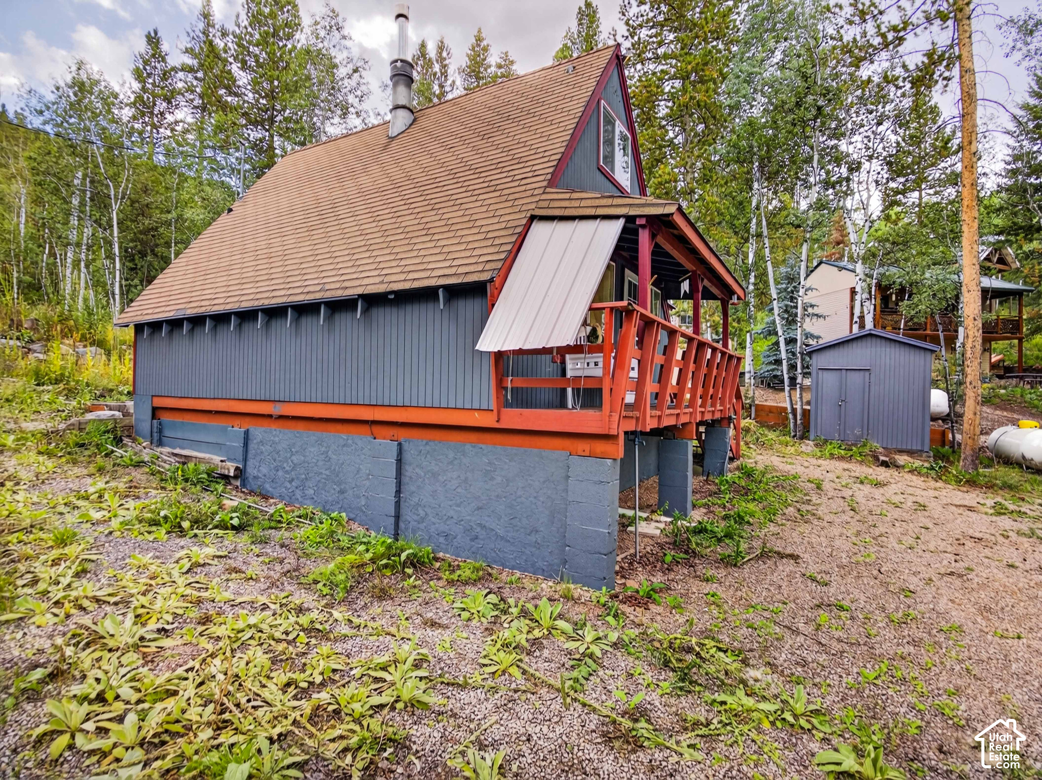 main property photo 34