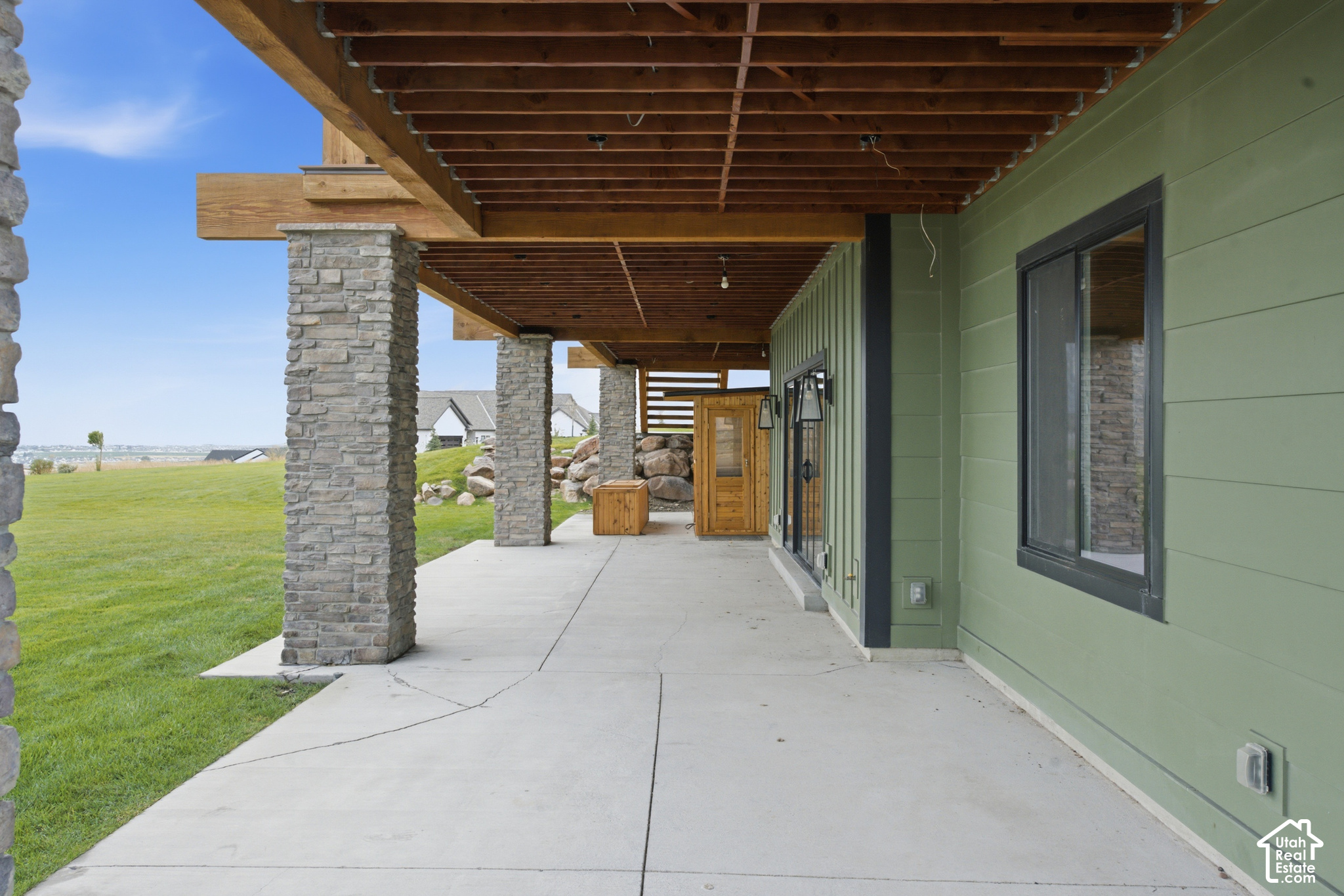main property photo 68