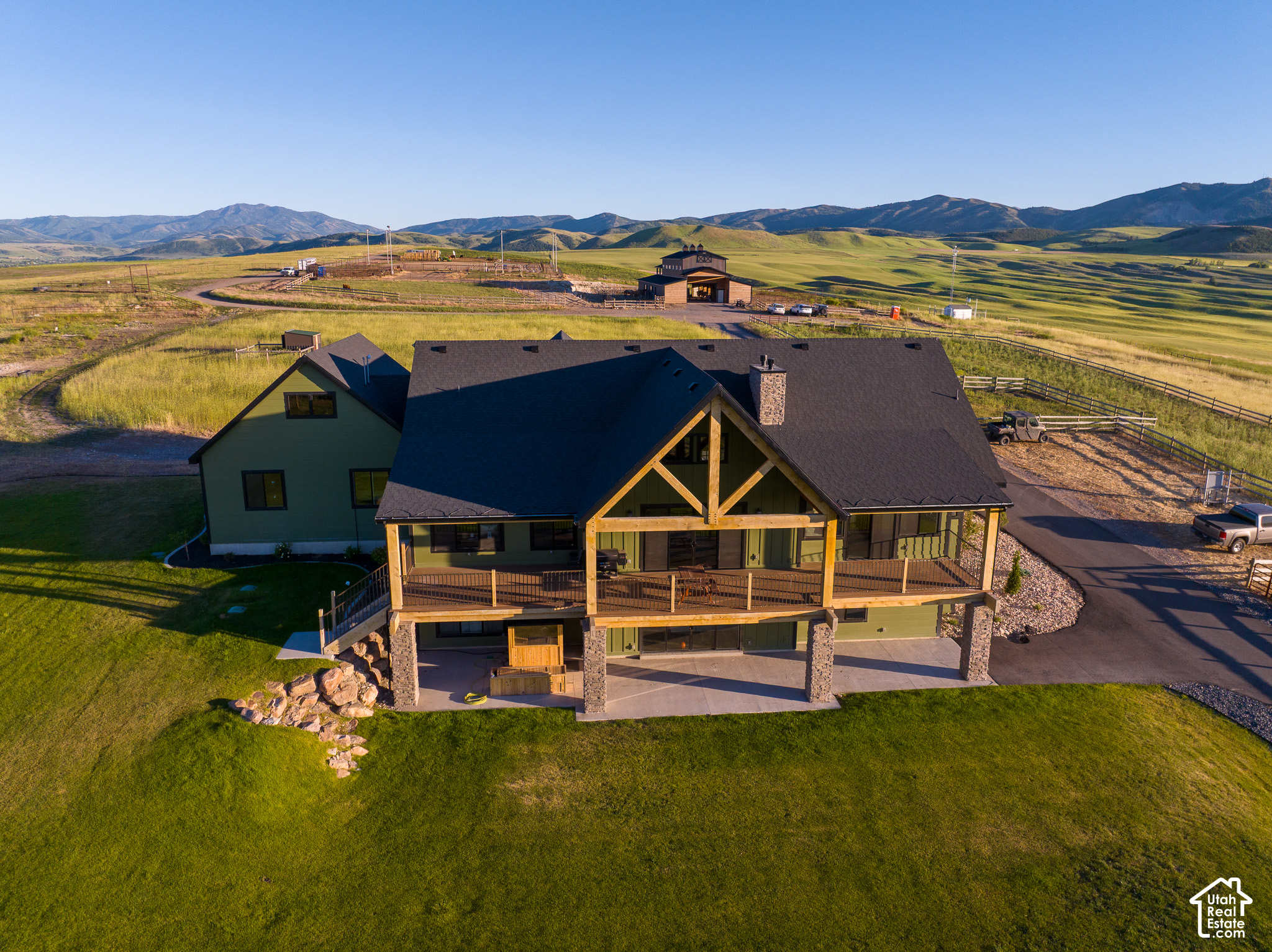 main property photo 77